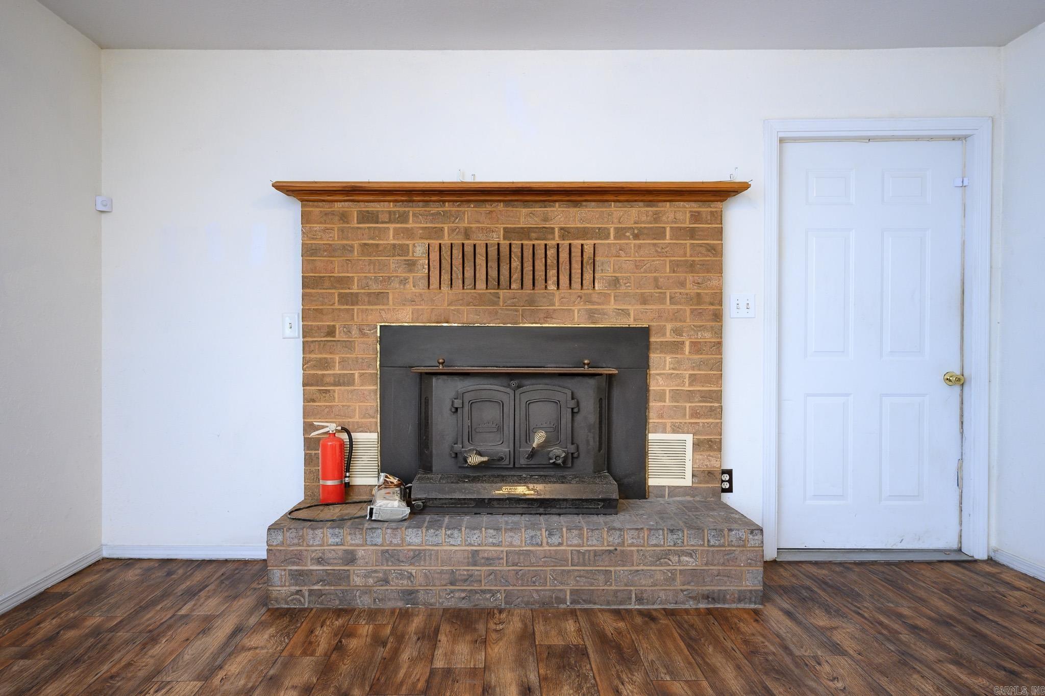 123 Folsom  Mena, AR
