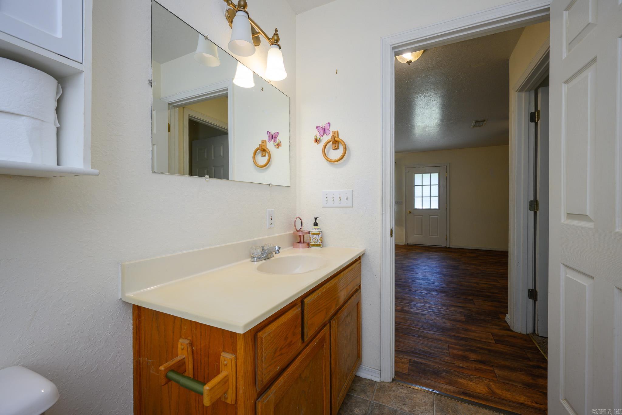 123 Folsom  Mena, AR
