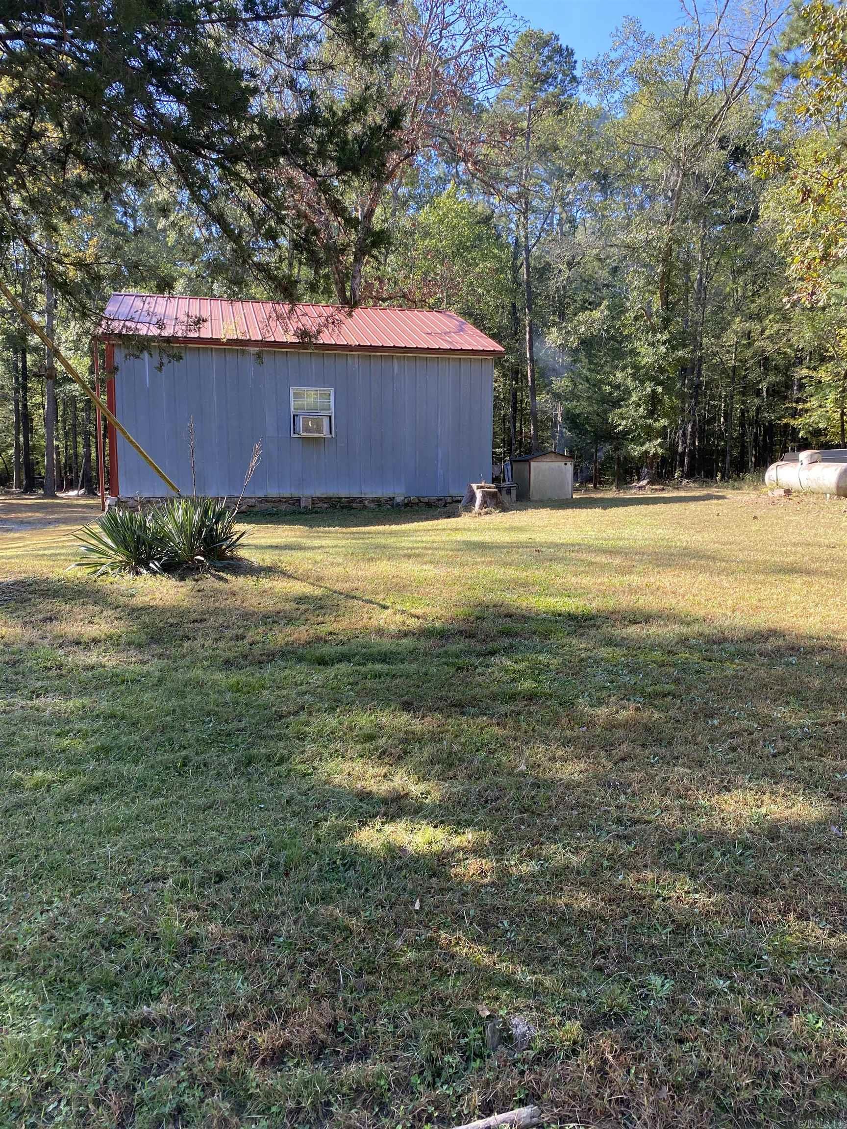 110 Hummingbird Lane  Hatfield, AR