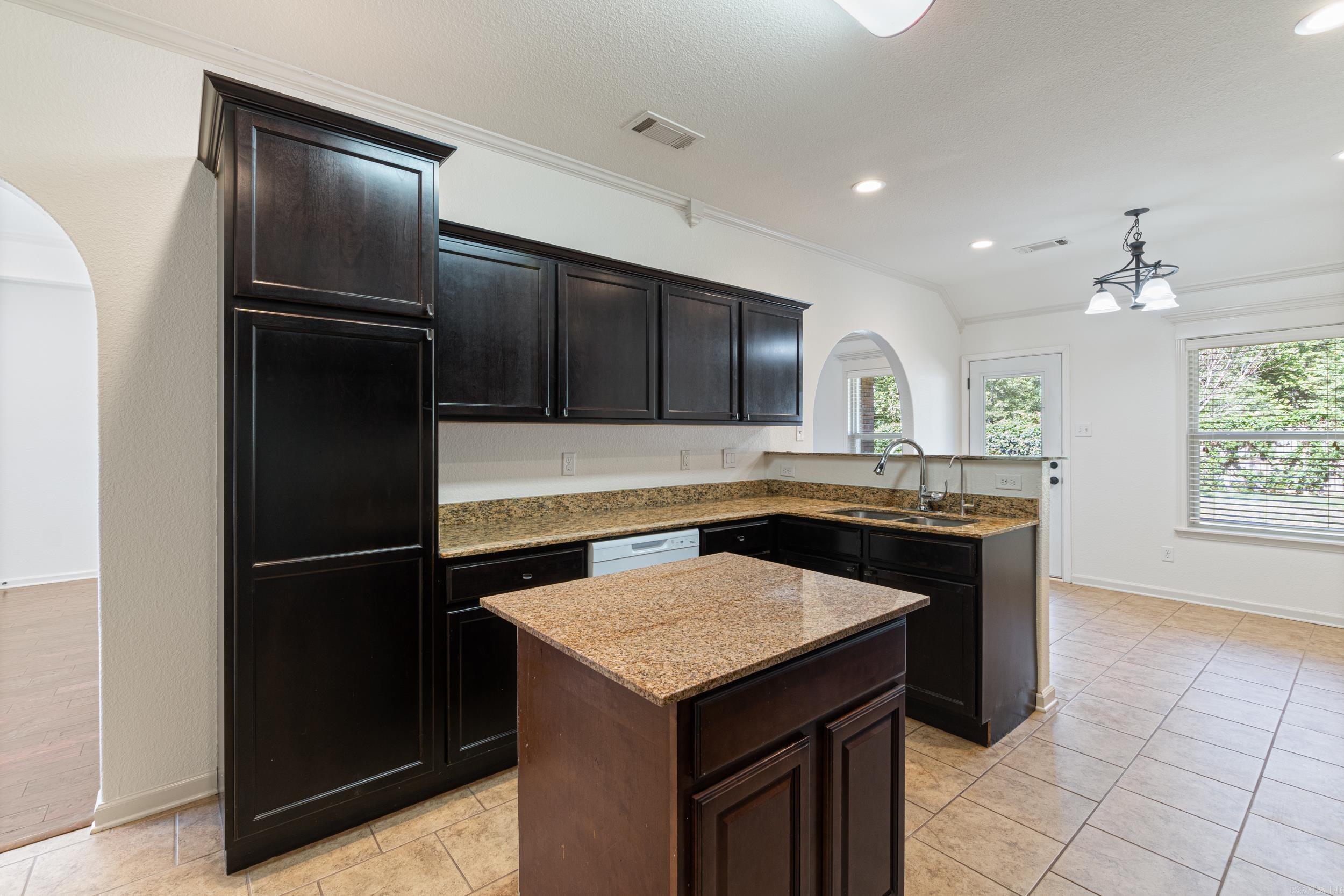 83 Earnhardt  Cabot, AR