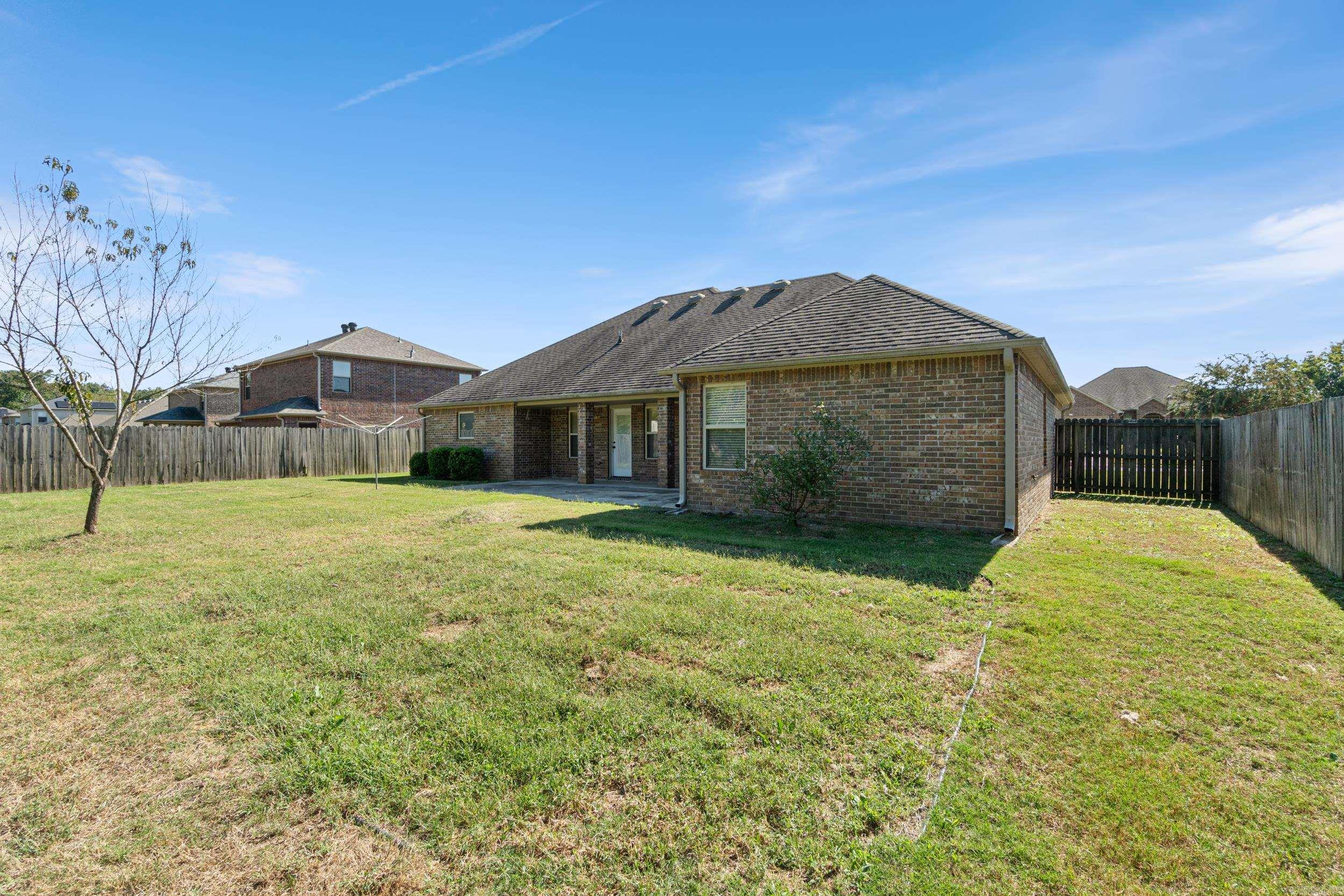 83 Earnhardt  Cabot, AR