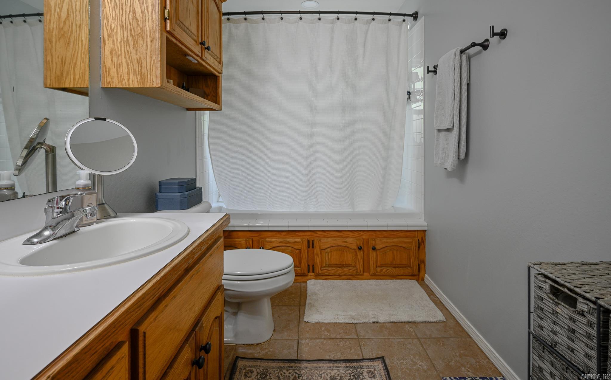 1101 Redbud  Mena, AR