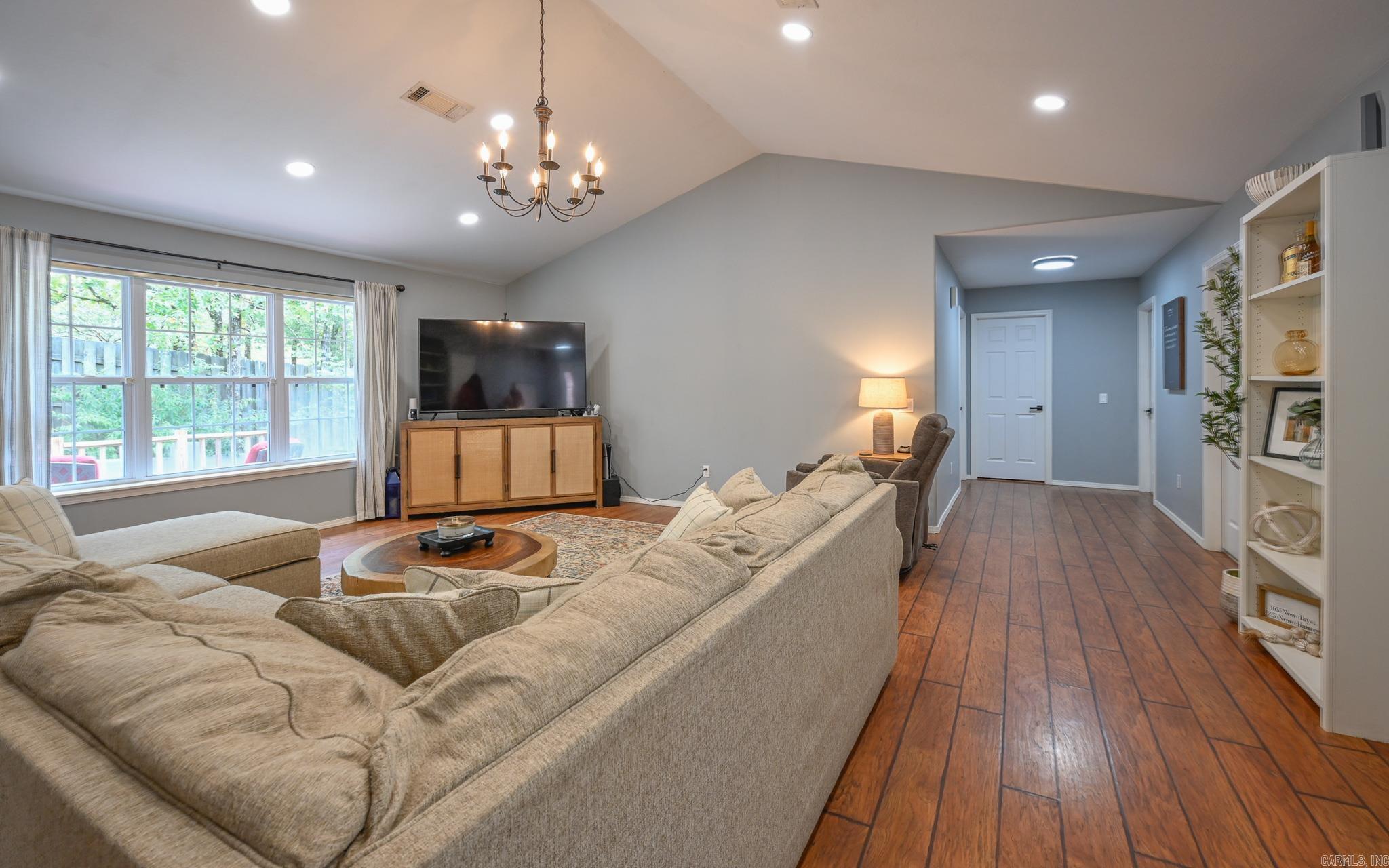 1101 Redbud  Mena, AR