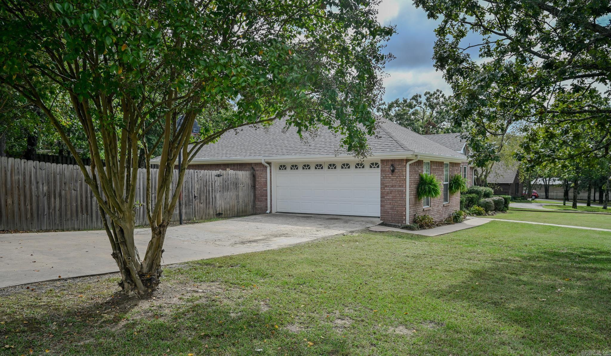 1101 Redbud  Mena, AR