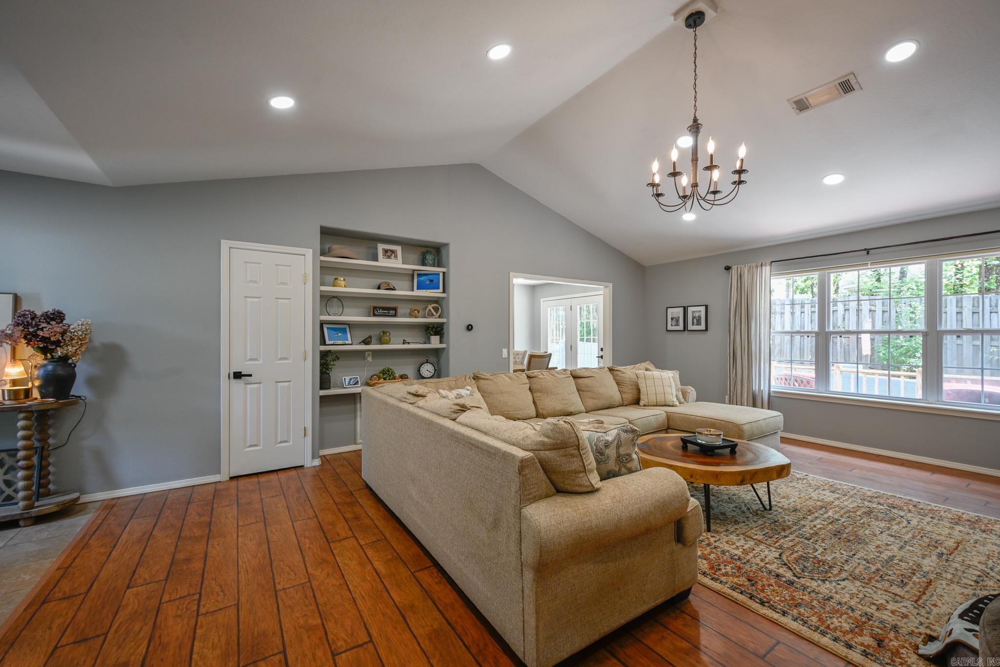 1101 Redbud  Mena, AR