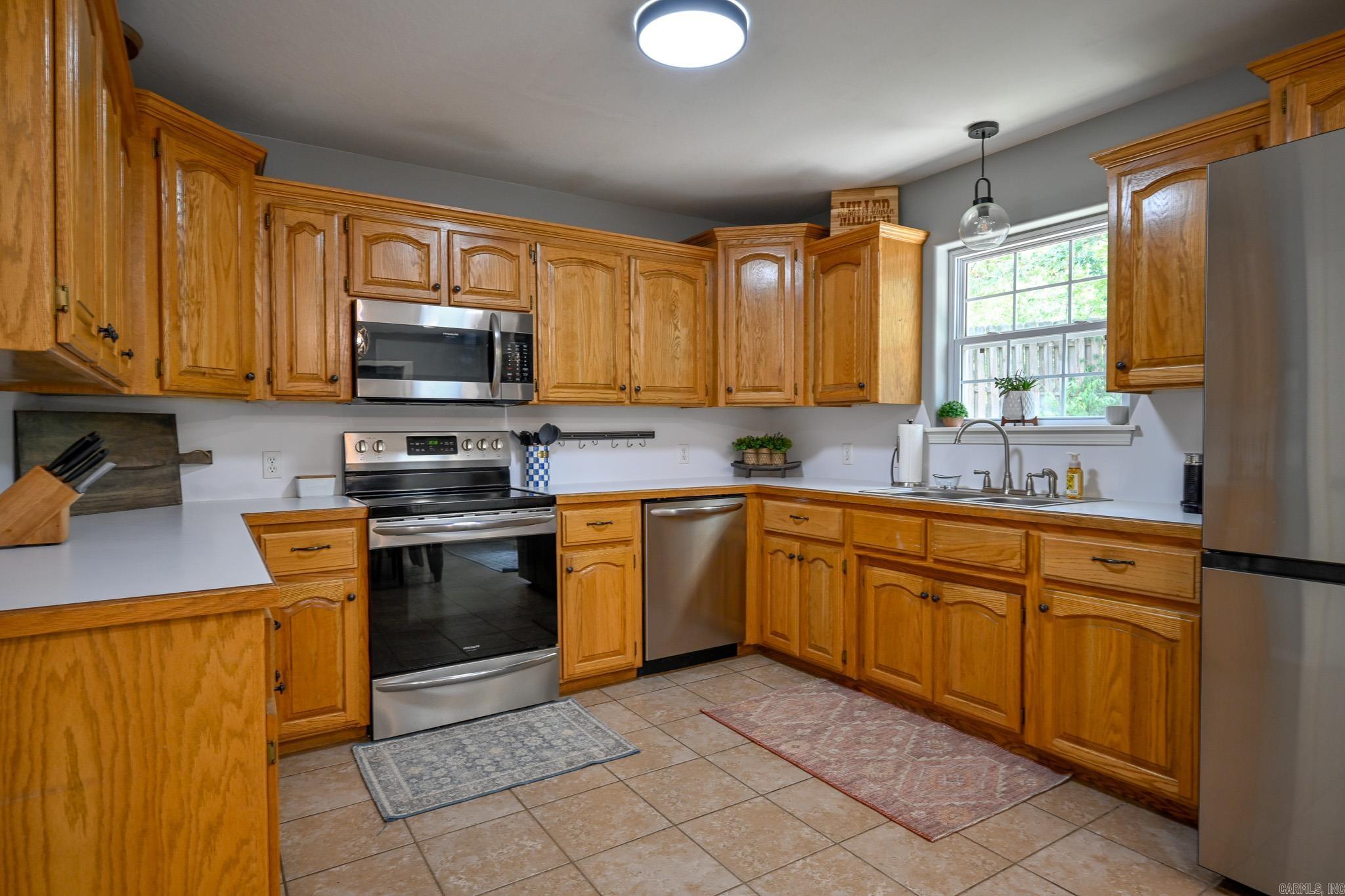 1101 Redbud  Mena, AR
