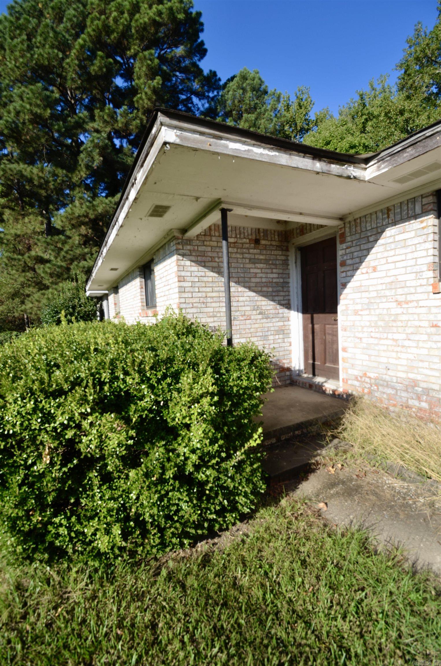 8475 John Hardin  Cabot, AR