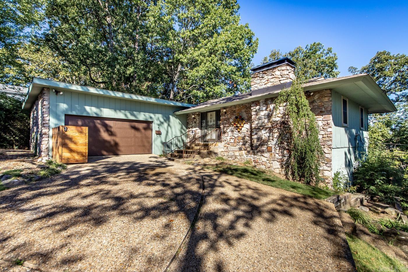 4 Flintwood Dr  Little Rock, AR