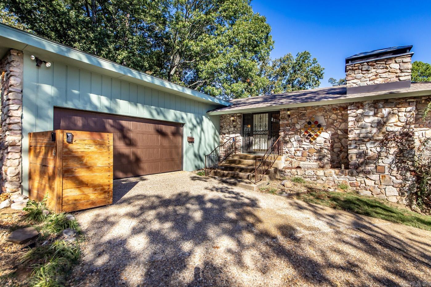 4 Flintwood Dr  Little Rock, AR