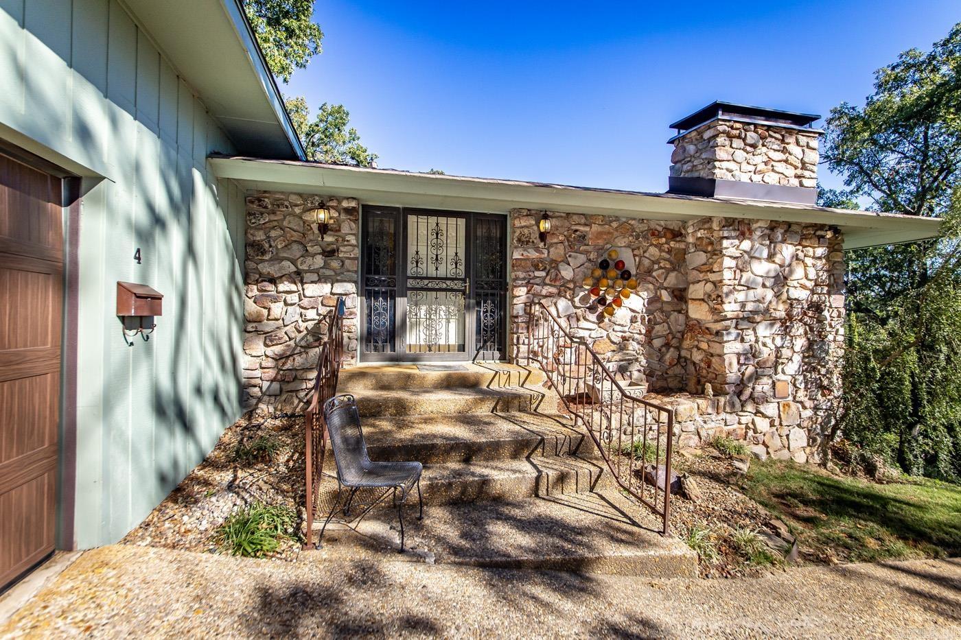 4 Flintwood Dr  Little Rock, AR
