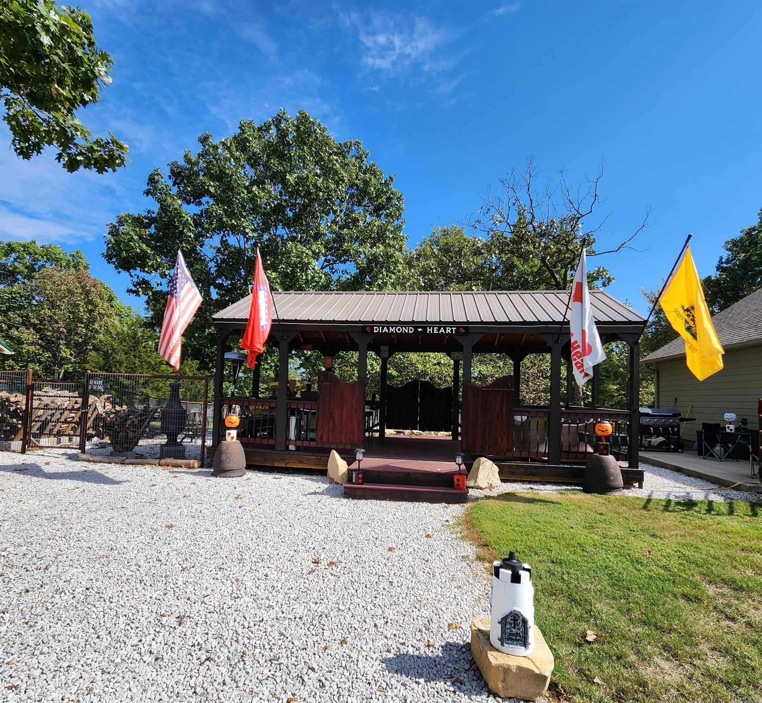 1727 Windsor Drive  Diamond City, AR