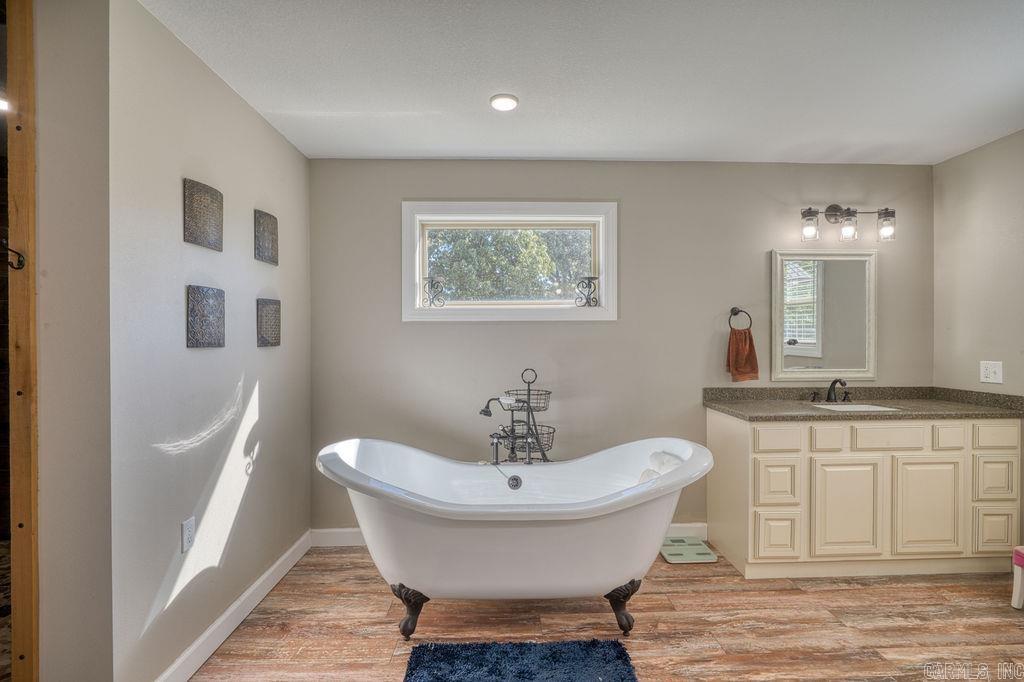 121 County Road 470  Jonesboro, AR