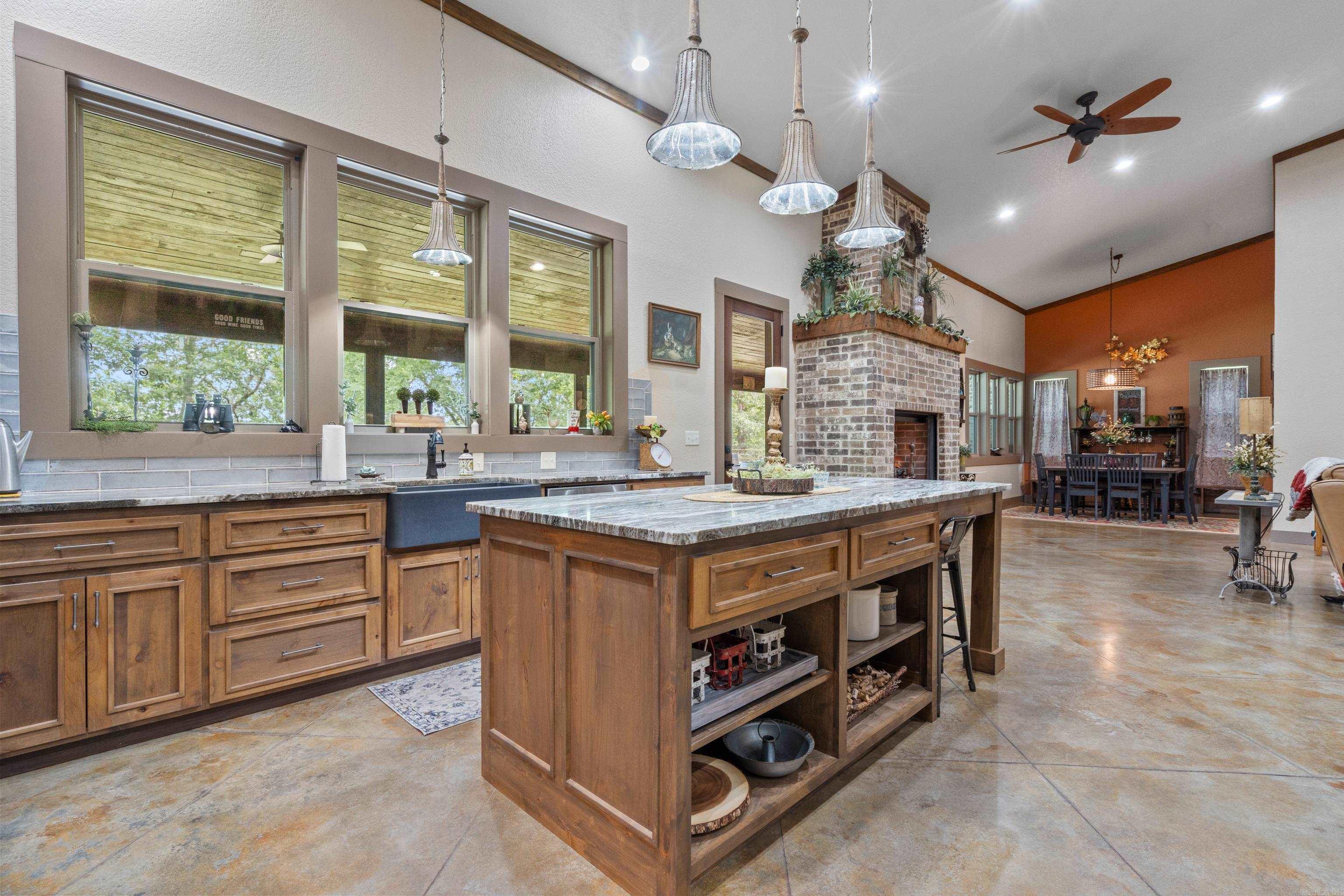 130 Rockdale  Hot Springs, AR