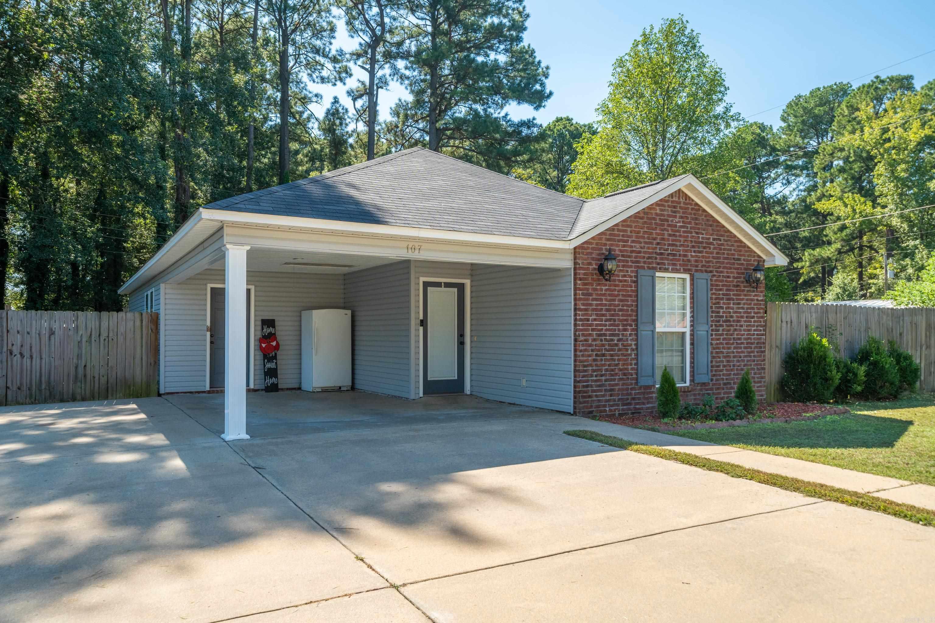 107 E Sunset  Sheridan, AR