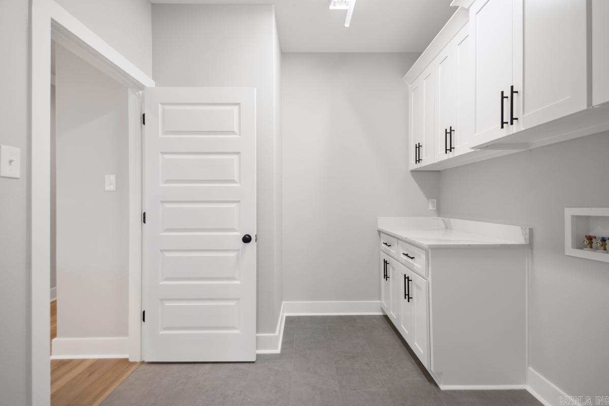 564 Valley Oak  Sherwood, AR