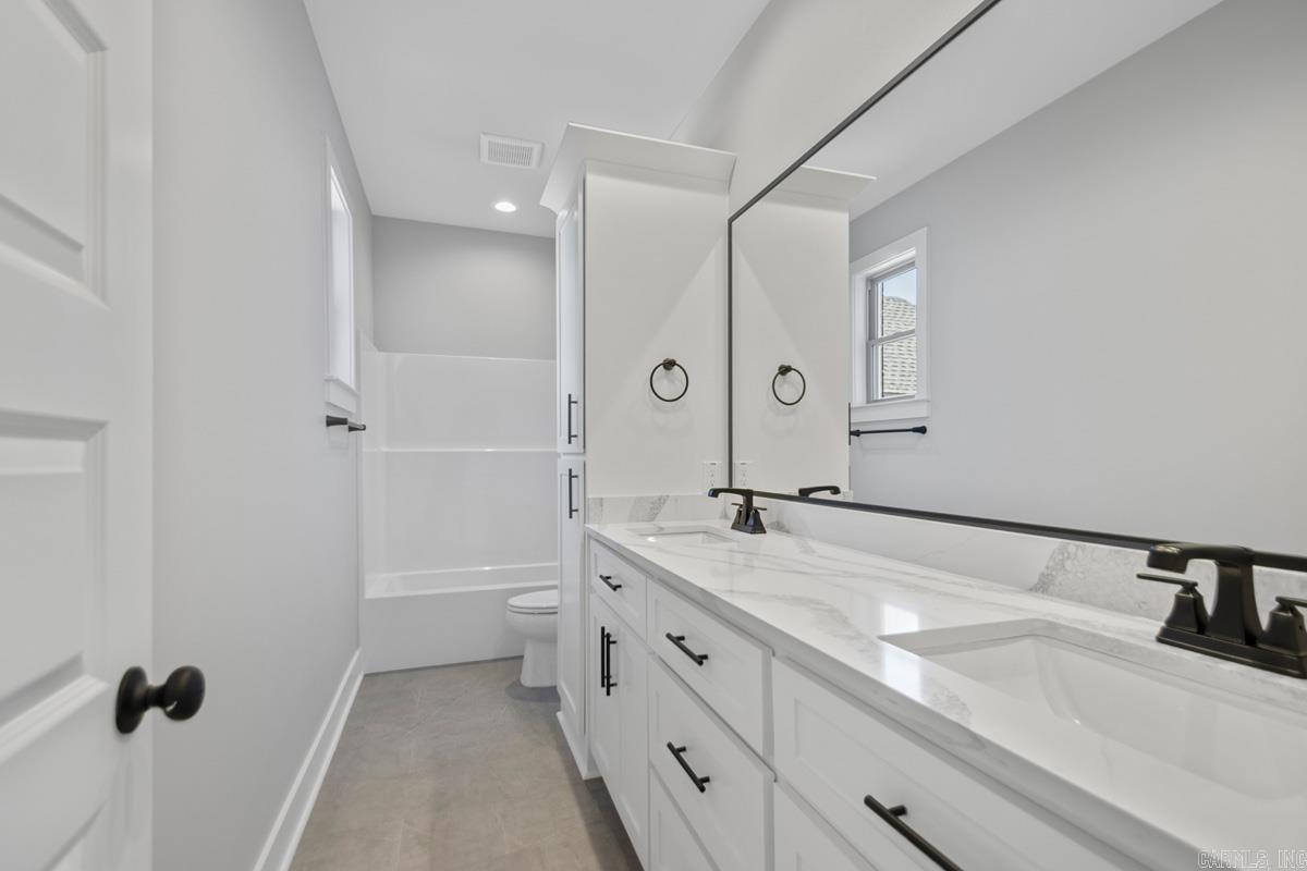 564 Valley Oak  Sherwood, AR