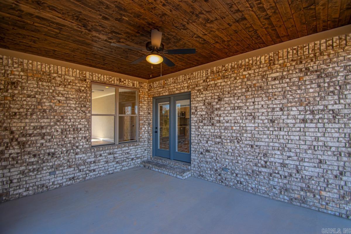 564 Valley Oak  Sherwood, AR