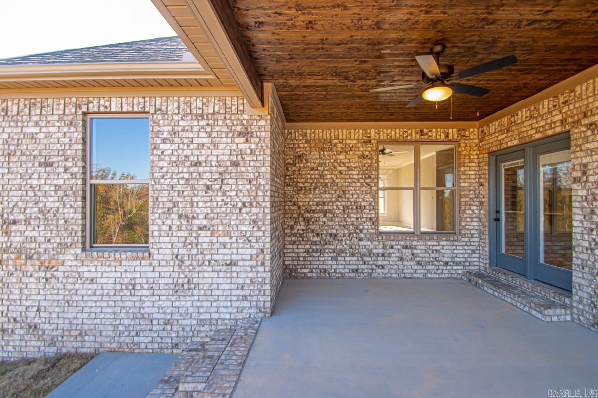 564 Valley Oak  Sherwood, AR