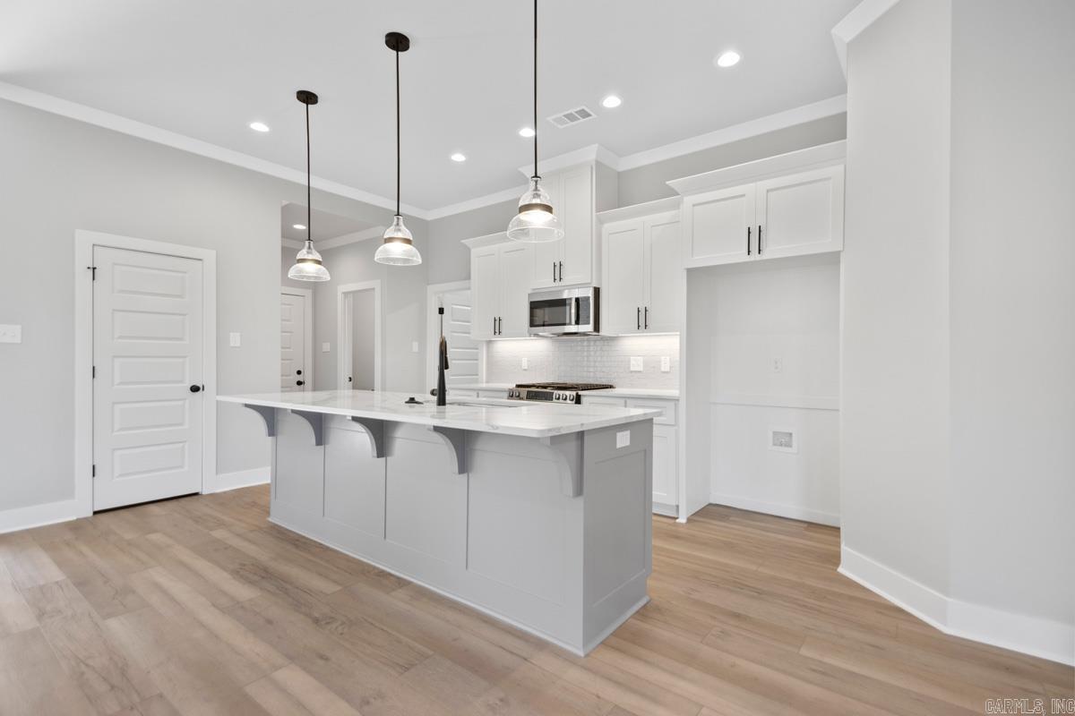 564 Valley Oak  Sherwood, AR