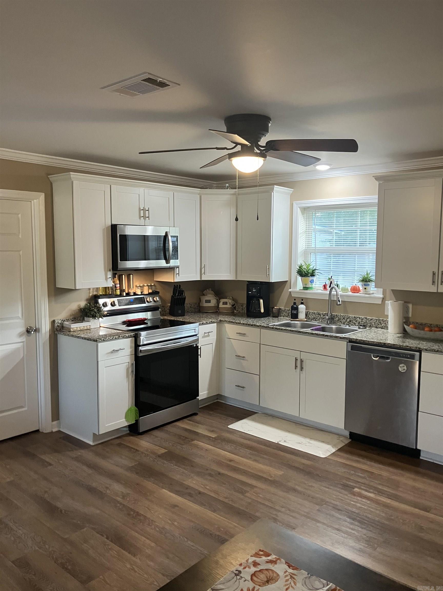 205 S Grove  Hazen, AR