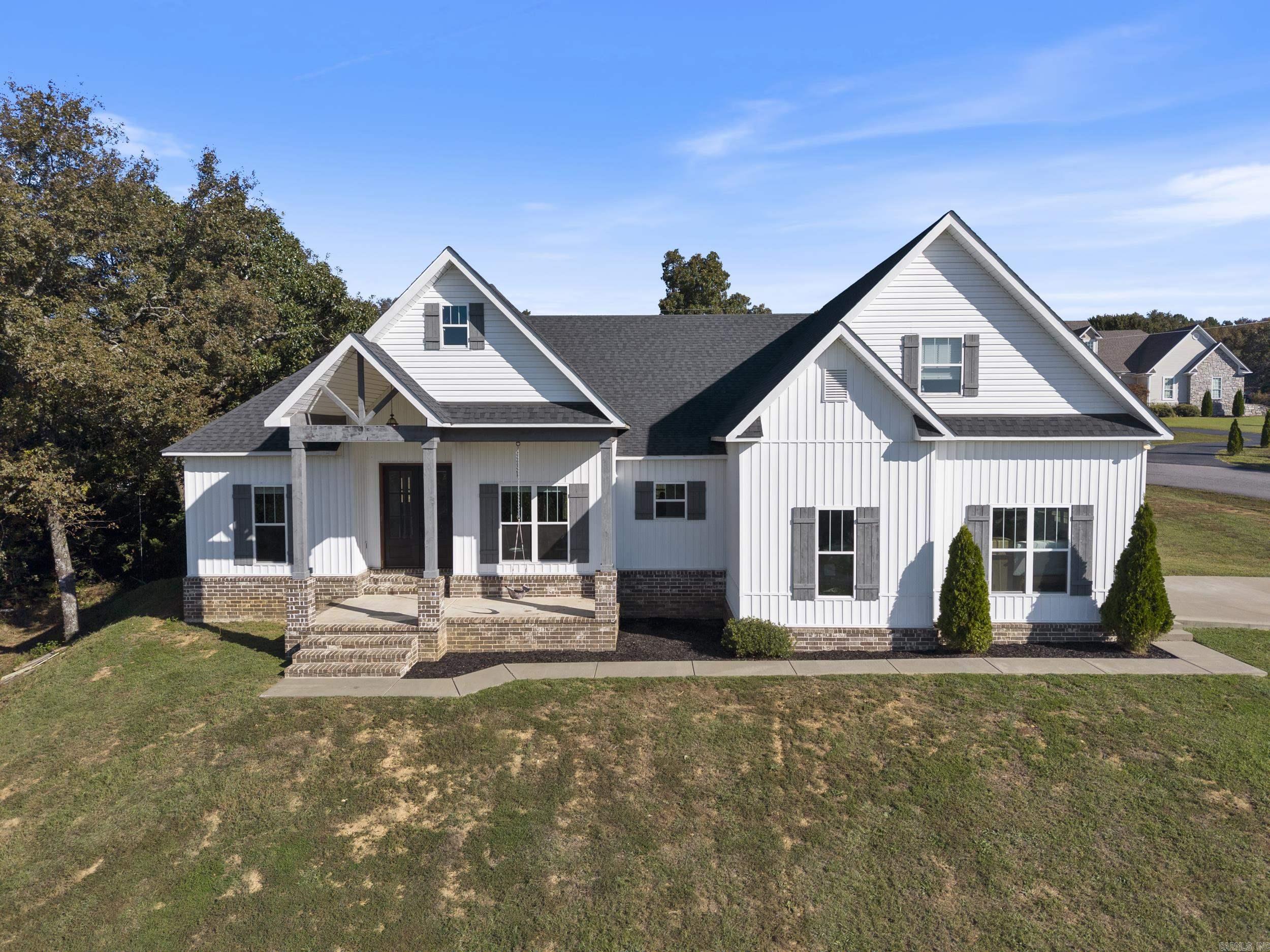 9 Castlepines  Greenbrier, AR