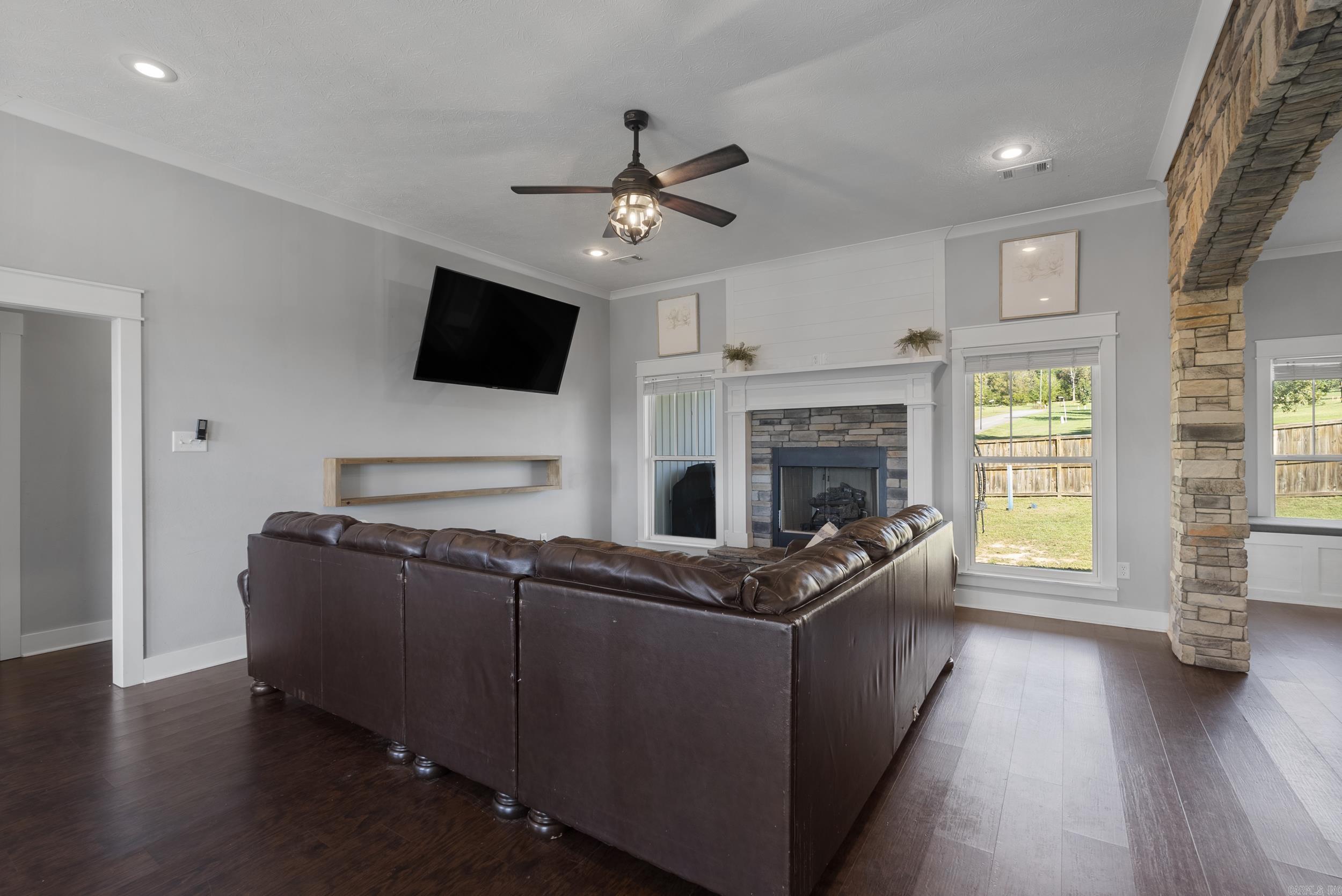 9 Castlepines  Greenbrier, AR
