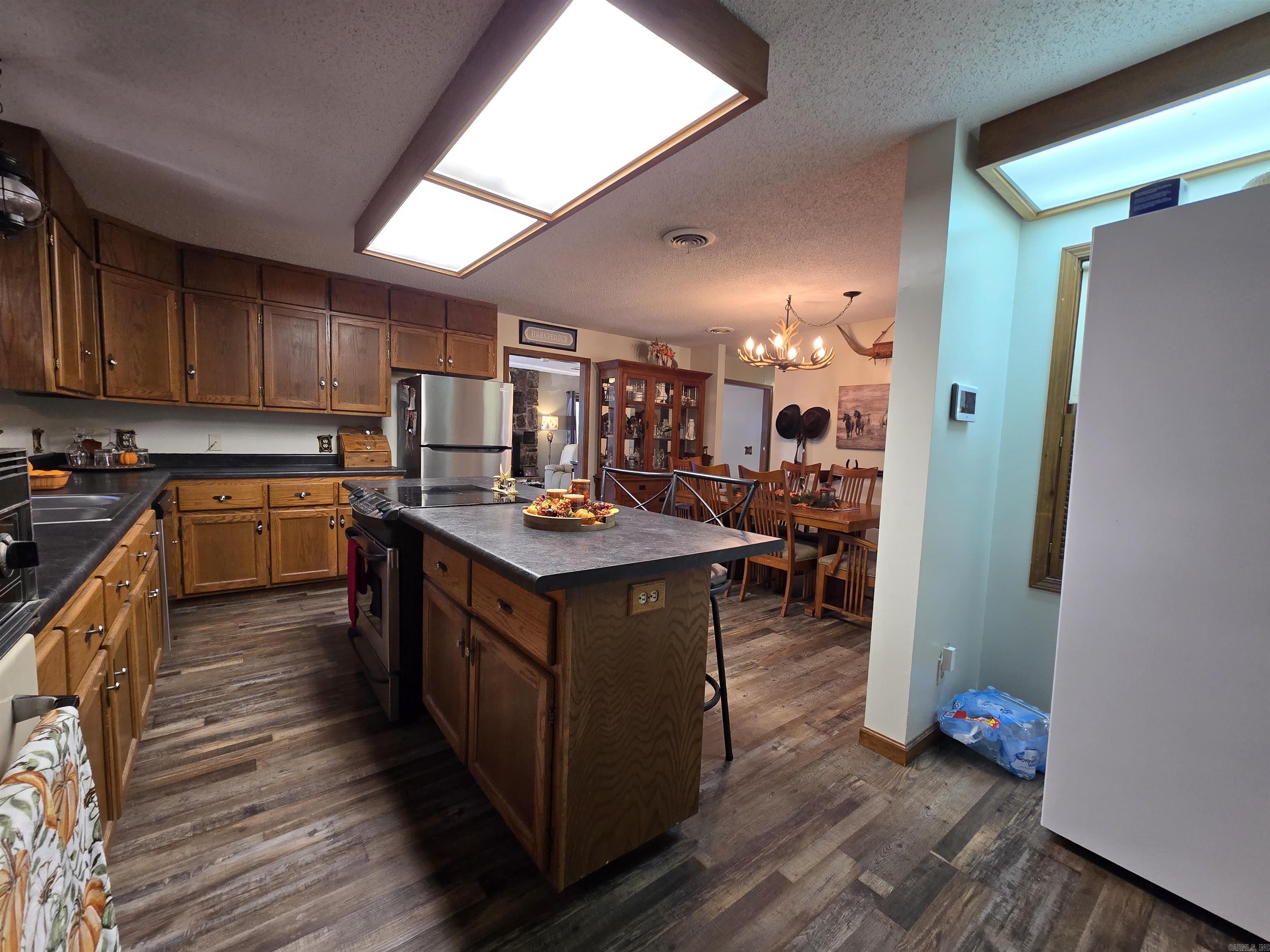 329 CR 231  Henderson, AR