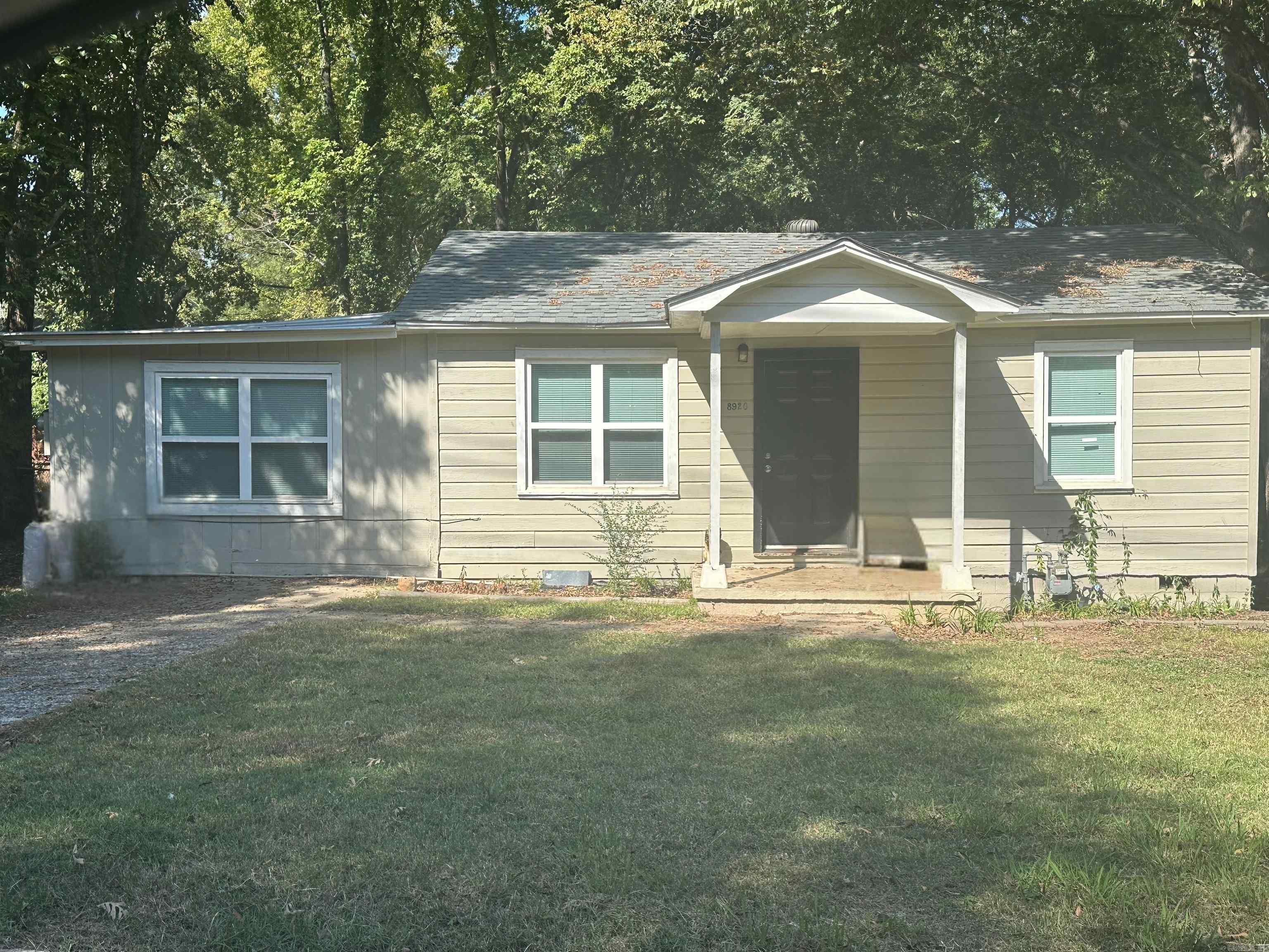 8920 W 37th Street