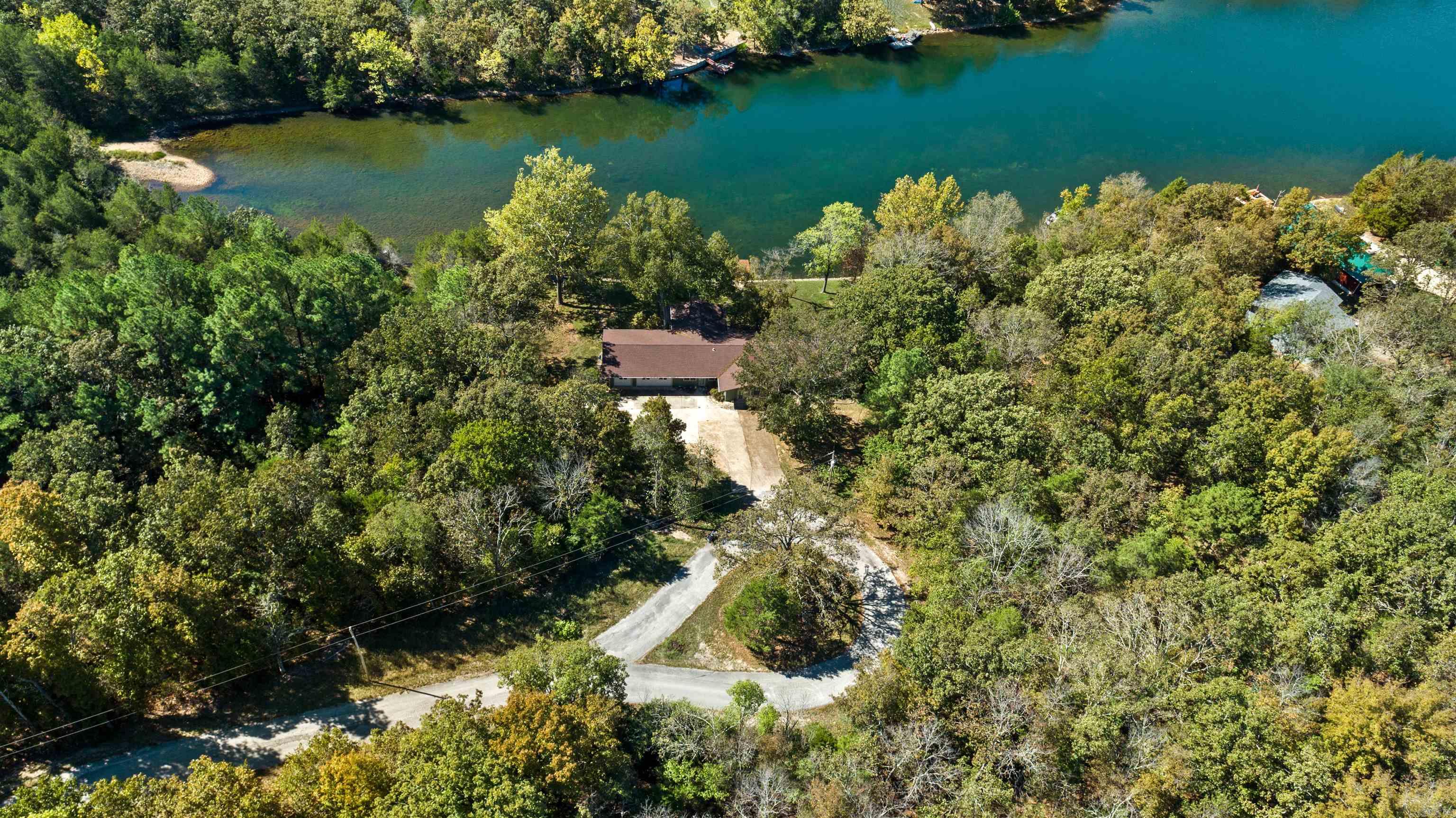 11 Awi  Cherokee Village, AR