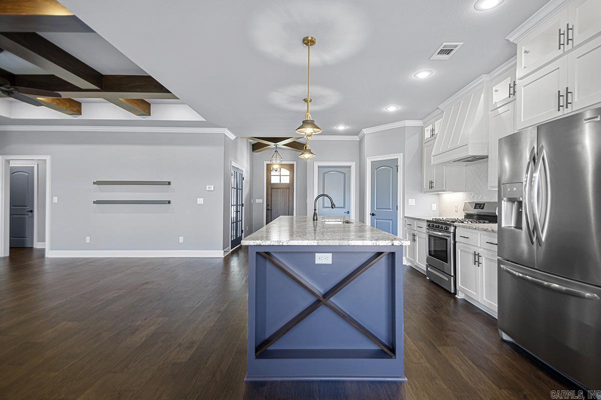 2043 Englewood  Benton, AR
