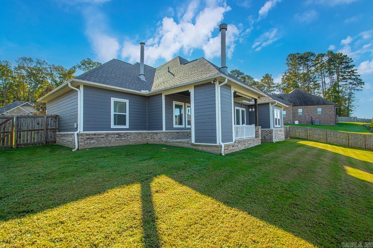2043 Englewood  Benton, AR