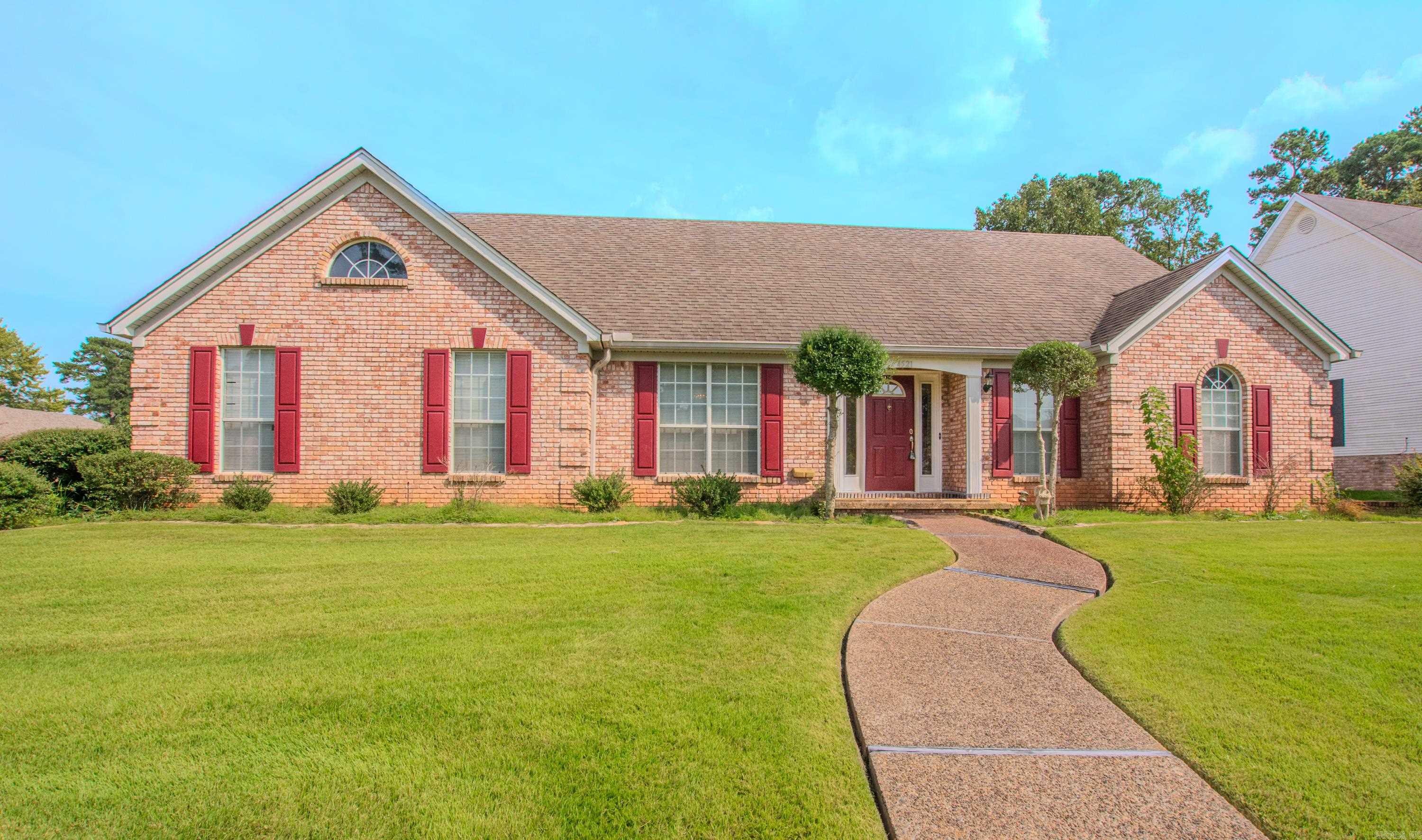 4521 Old Oak Dr  Little Rock, AR