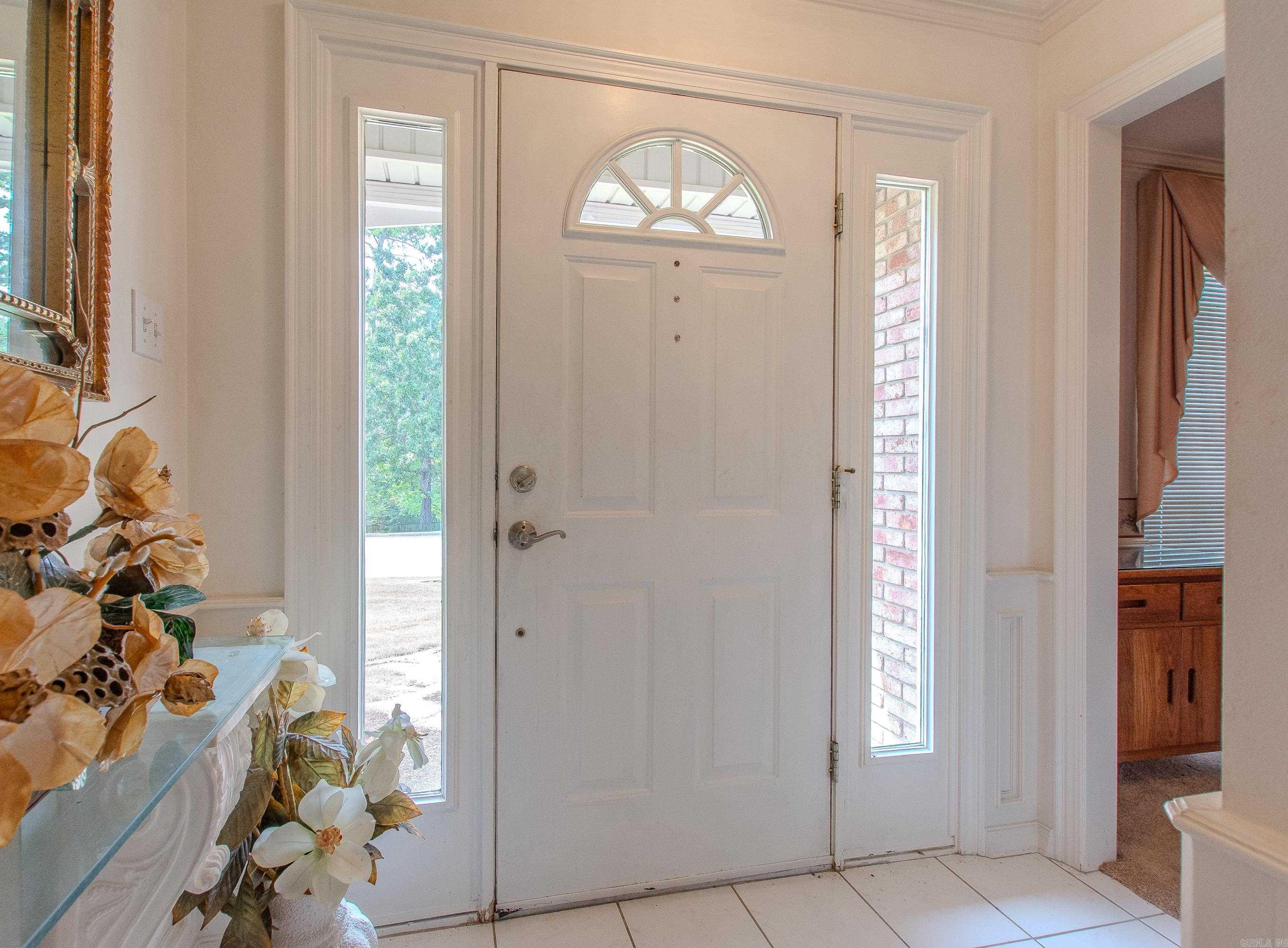 4521 Old Oak Dr  Little Rock, AR