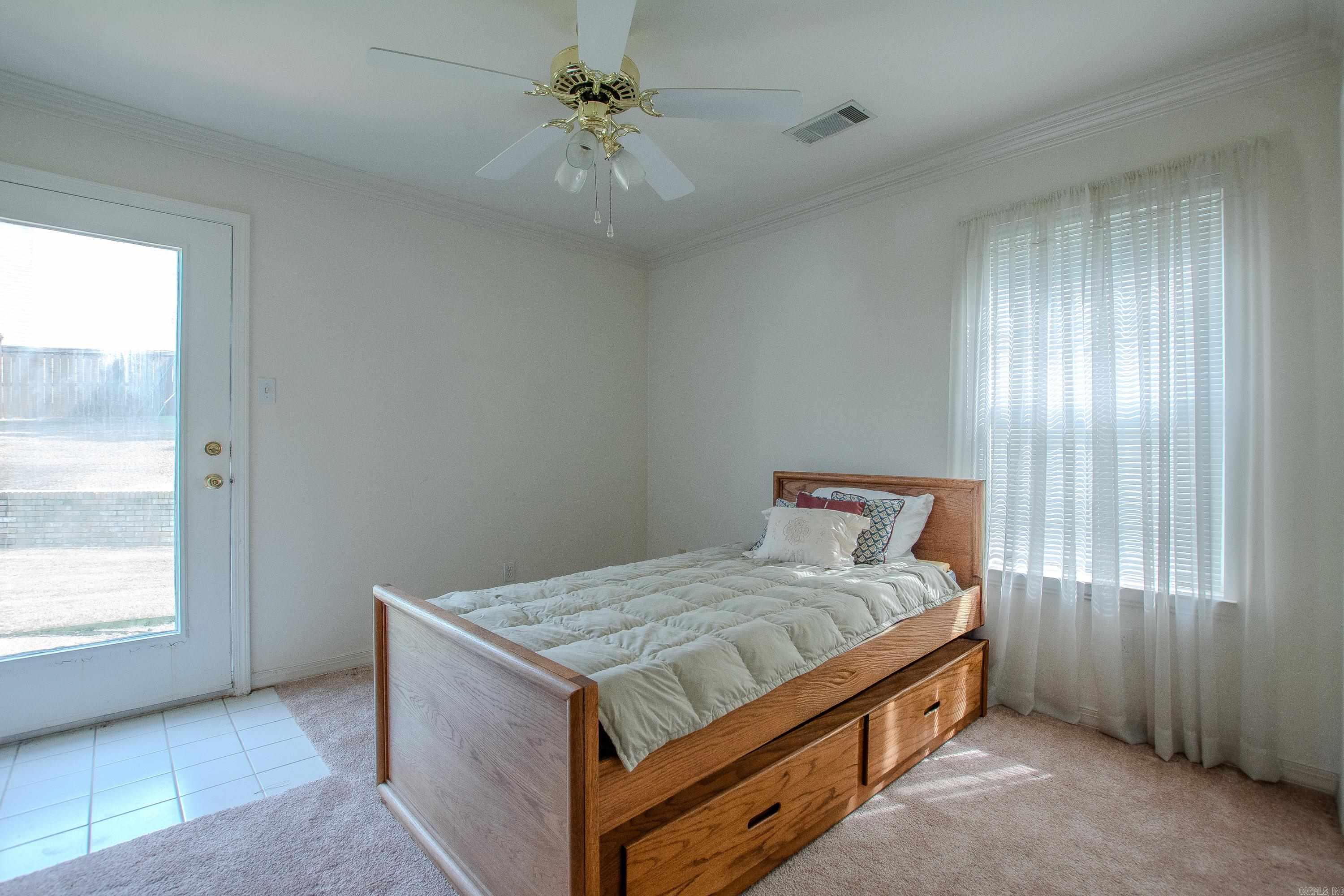 4521 Old Oak Dr  Little Rock, AR