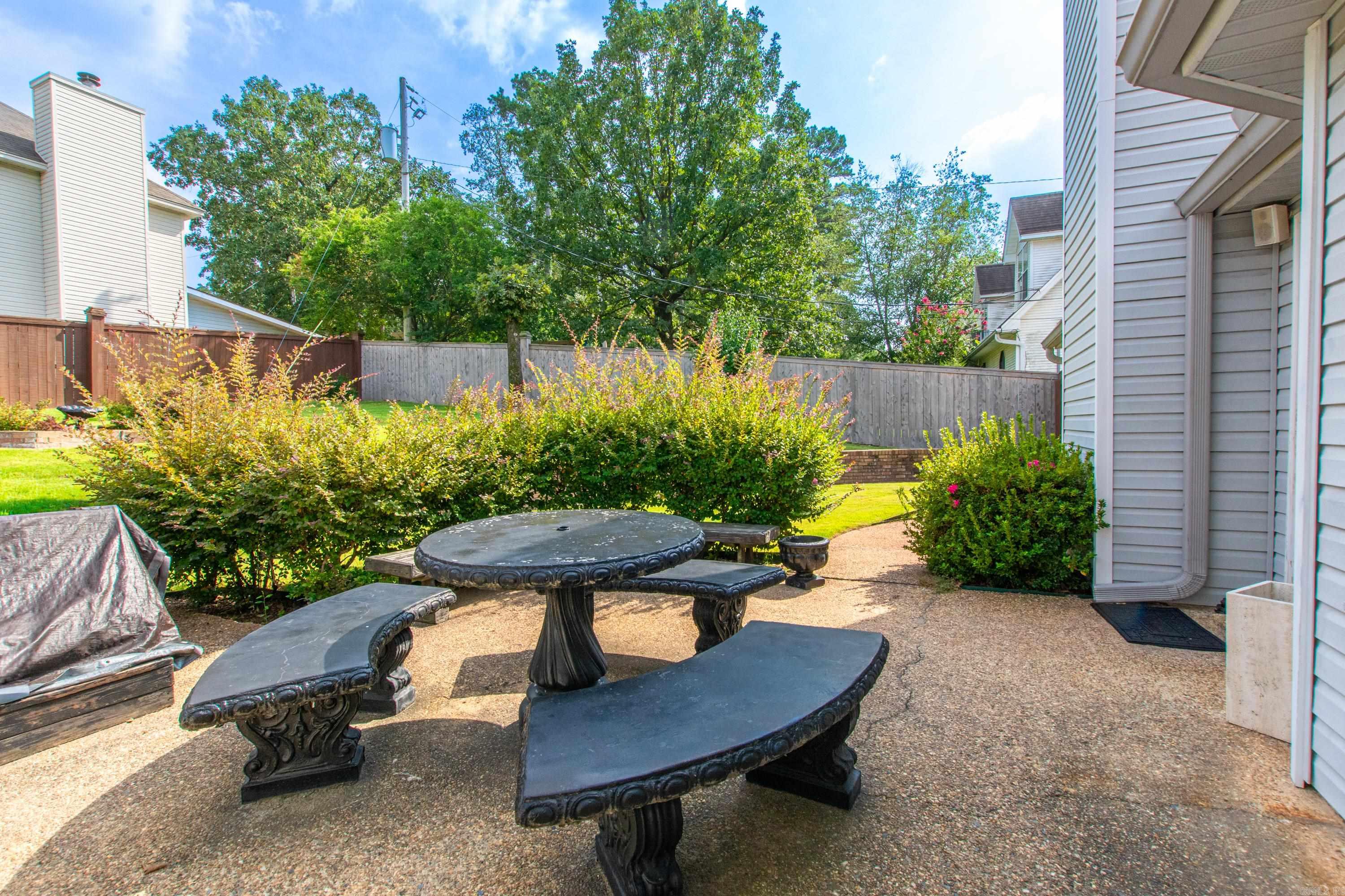 4521 Old Oak Dr  Little Rock, AR