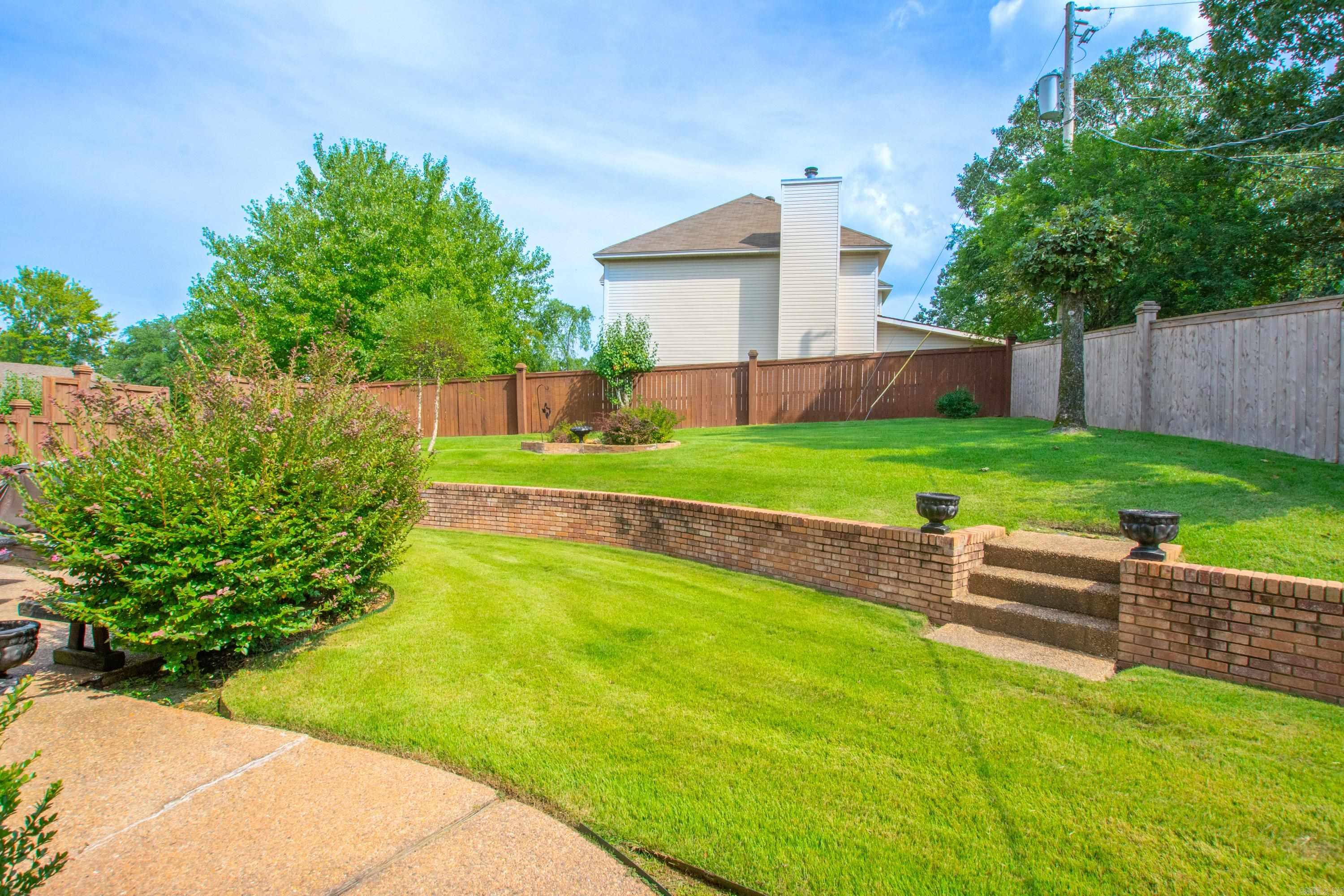 4521 Old Oak Dr  Little Rock, AR