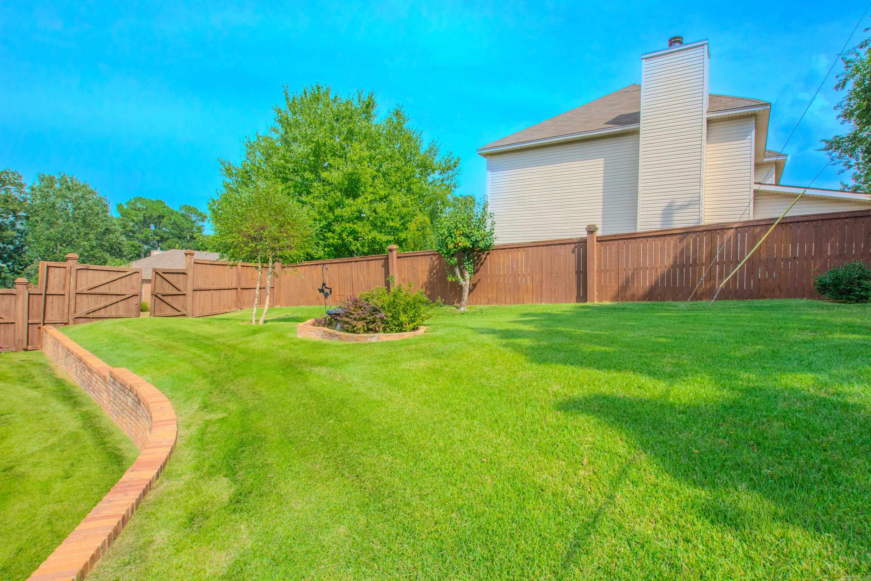 4521 Old Oak Dr  Little Rock, AR