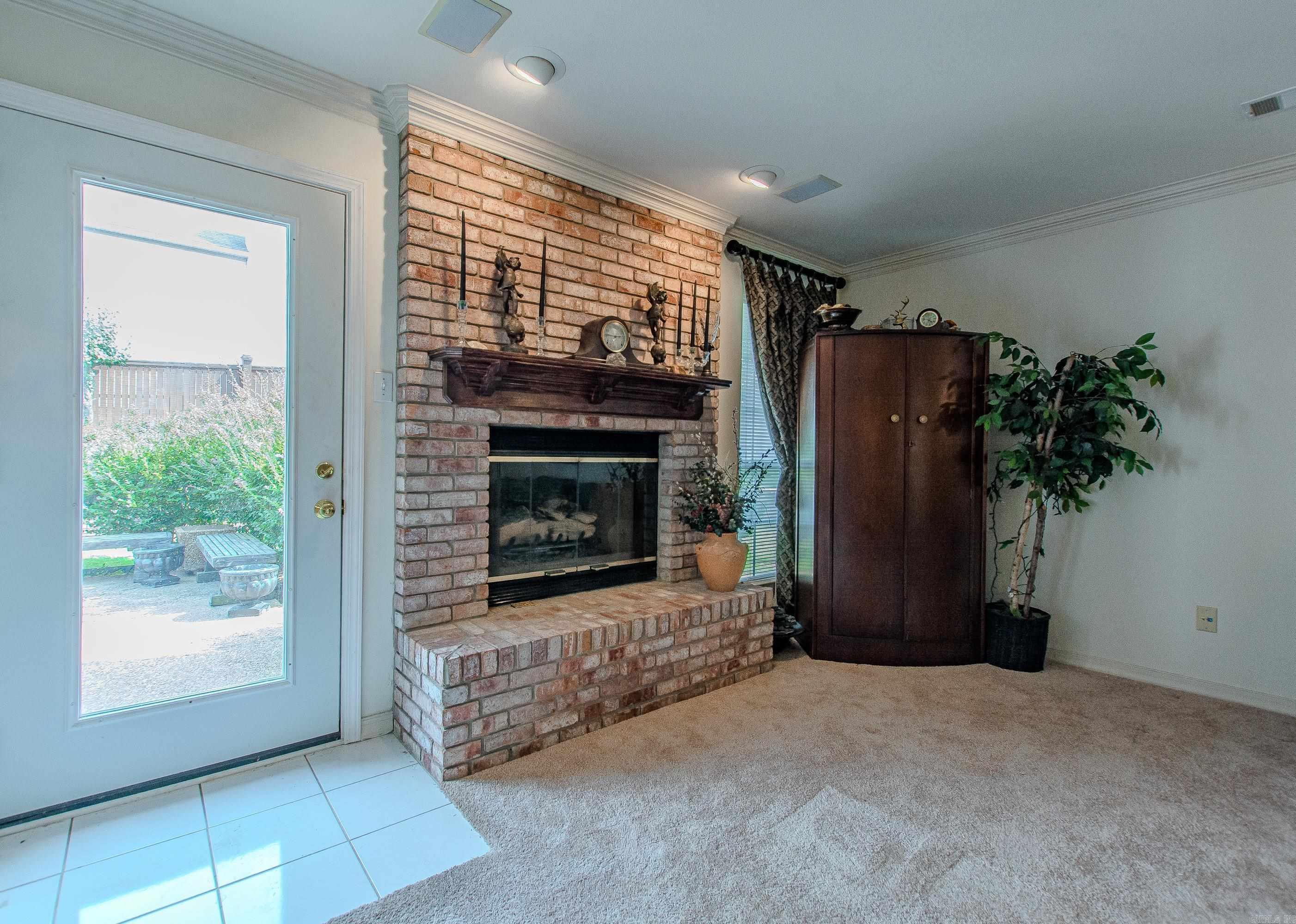 4521 Old Oak Dr  Little Rock, AR