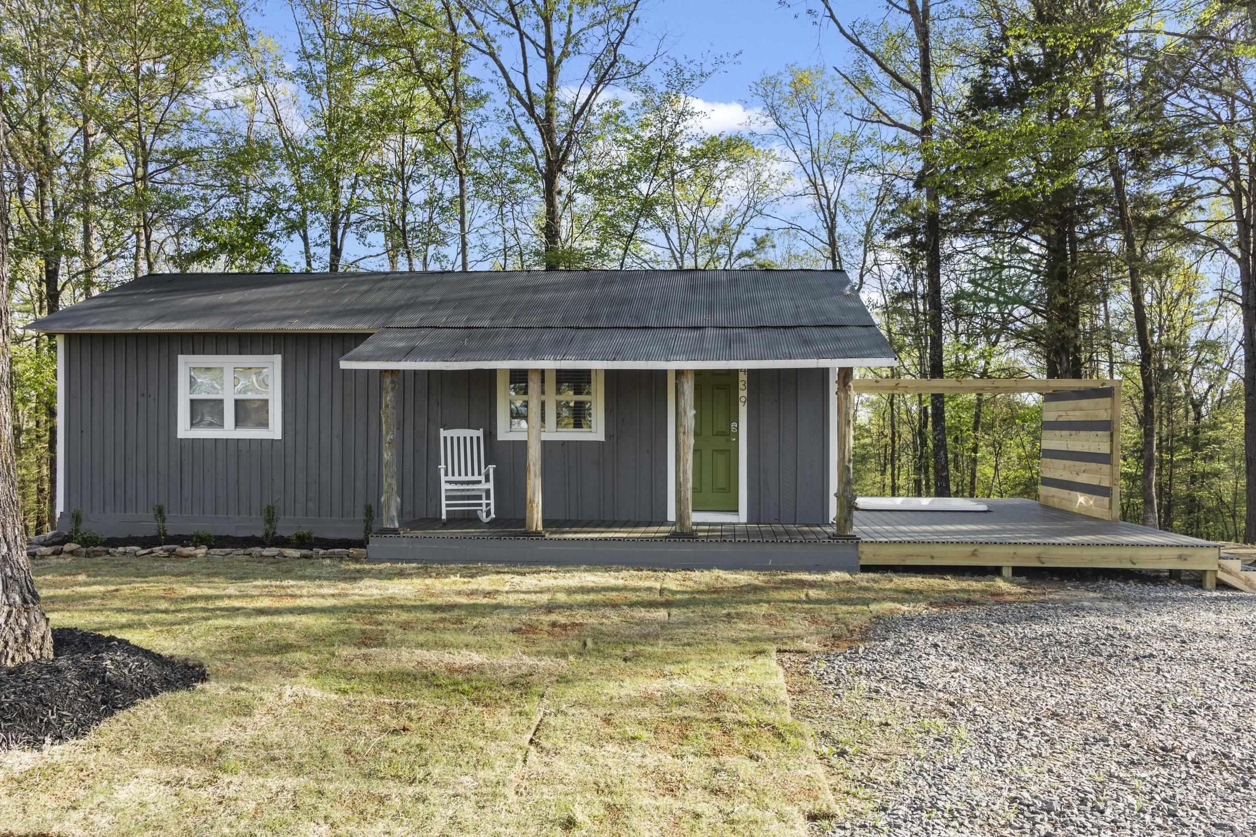 2439 Fairview Rd.  Pangburn, AR