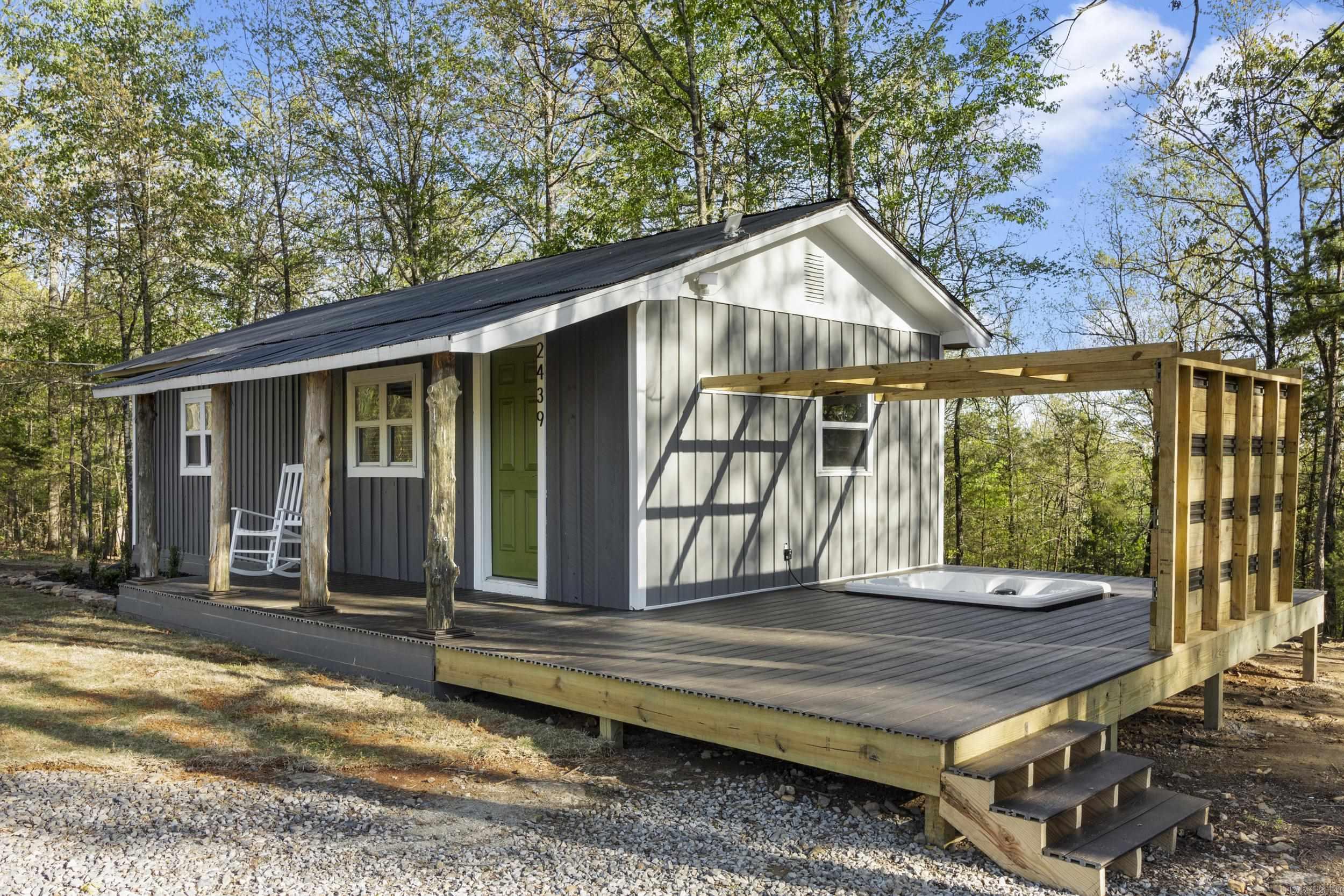 2439 Fairview Rd.  Pangburn, AR