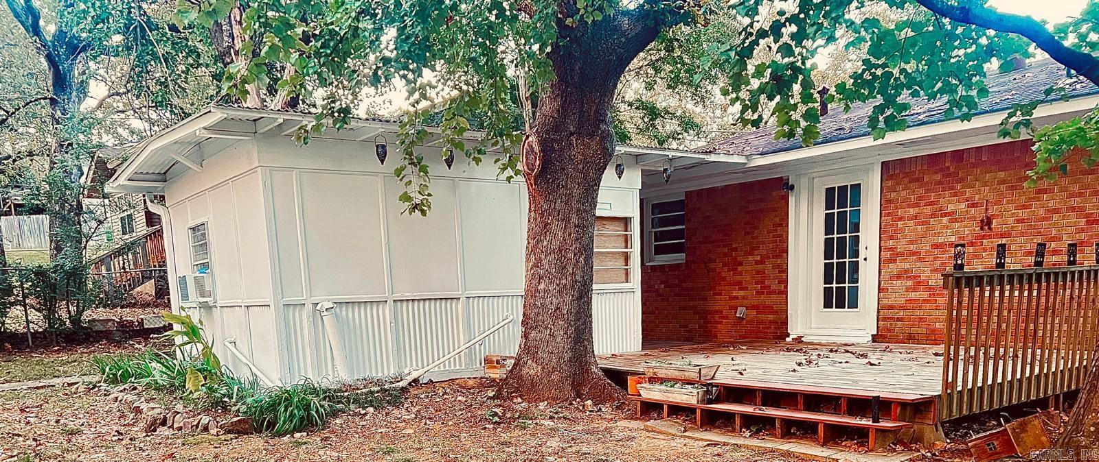 8109 Oakridge  Sherwood, AR