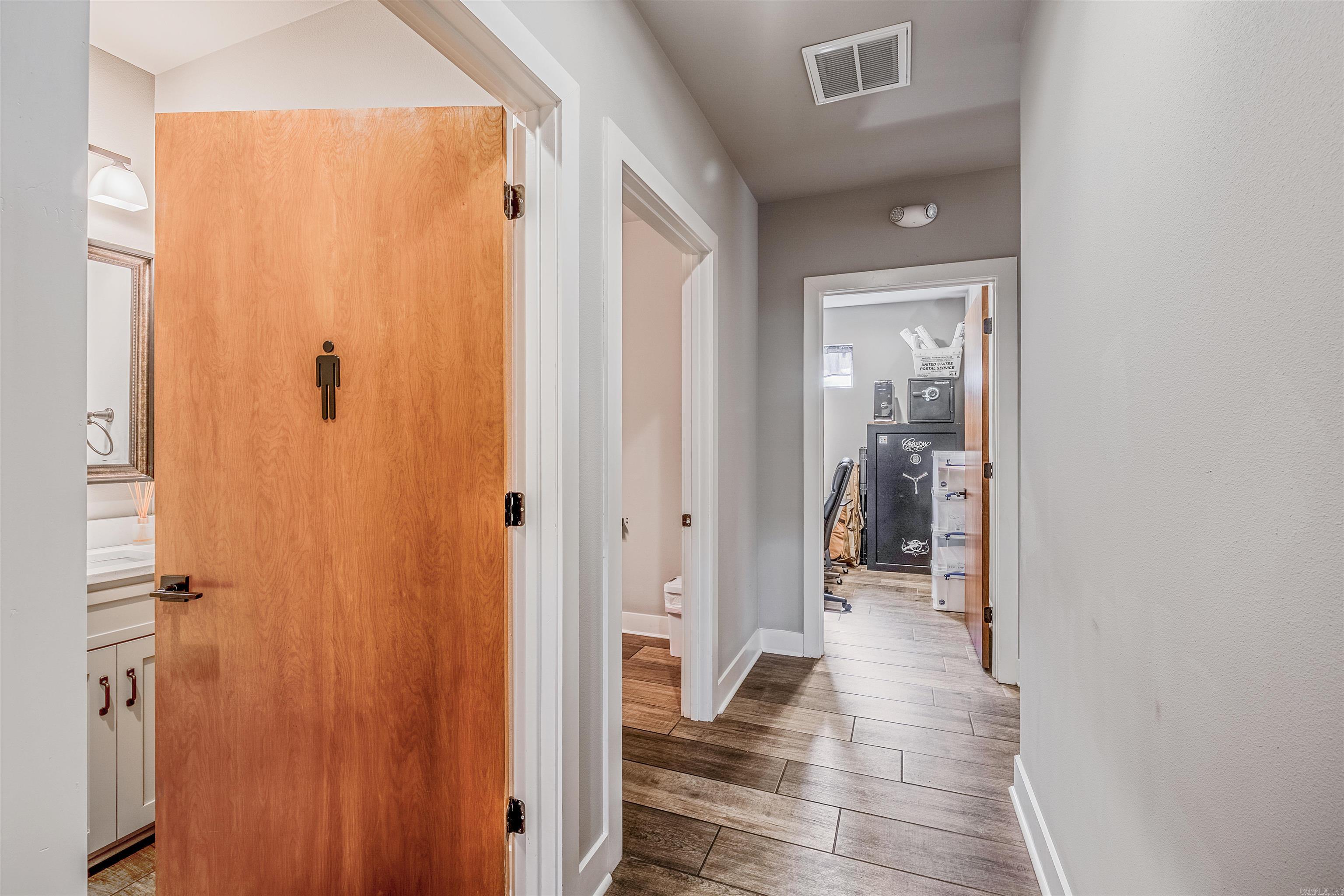 1009 S Redmond  Jacksonville, AR