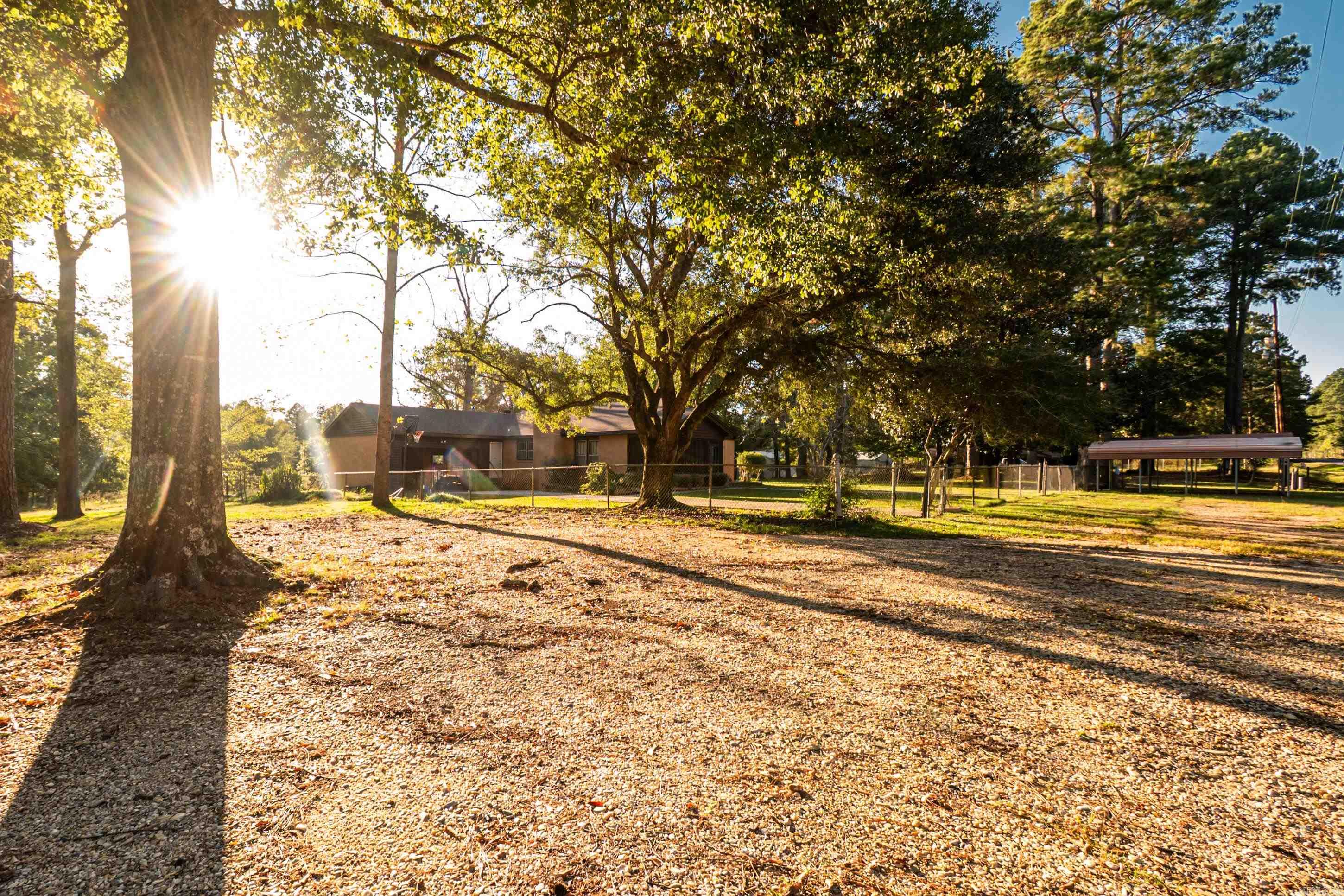 2710 Crain City Rd  El Dorado, AR