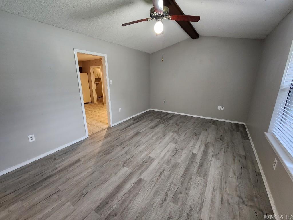 9 Smoking Oaks  Maumelle, AR