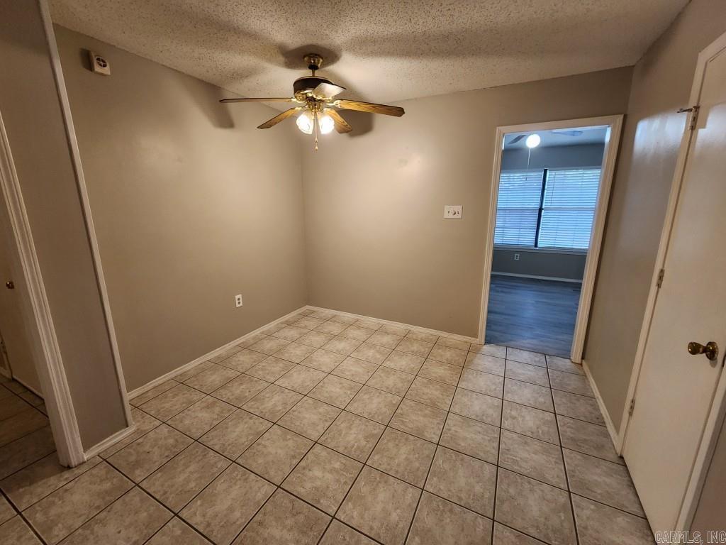 9 Smoking Oaks  Maumelle, AR