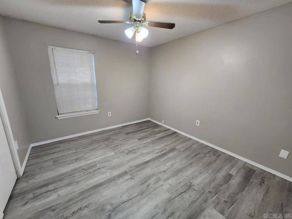 9 Smoking Oaks  Maumelle, AR