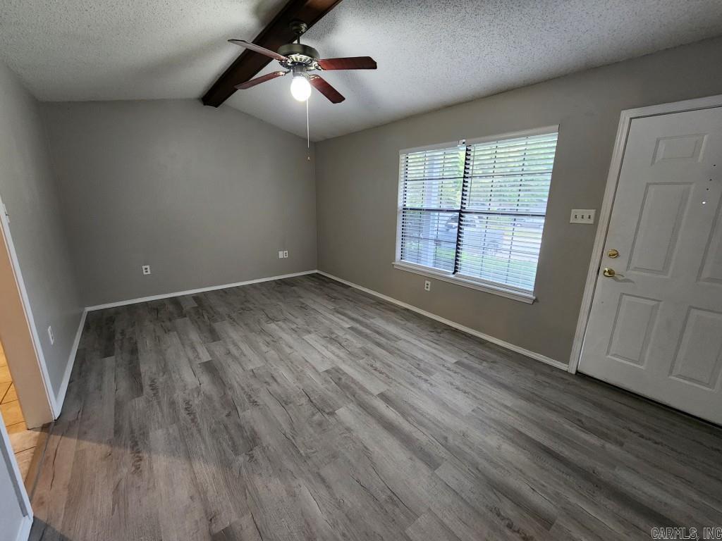 9 Smoking Oaks  Maumelle, AR