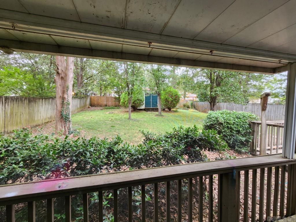 9 Smoking Oaks  Maumelle, AR