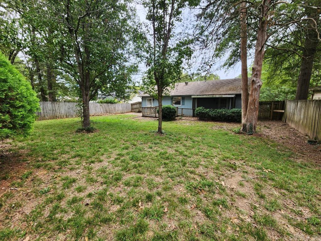 9 Smoking Oaks  Maumelle, AR