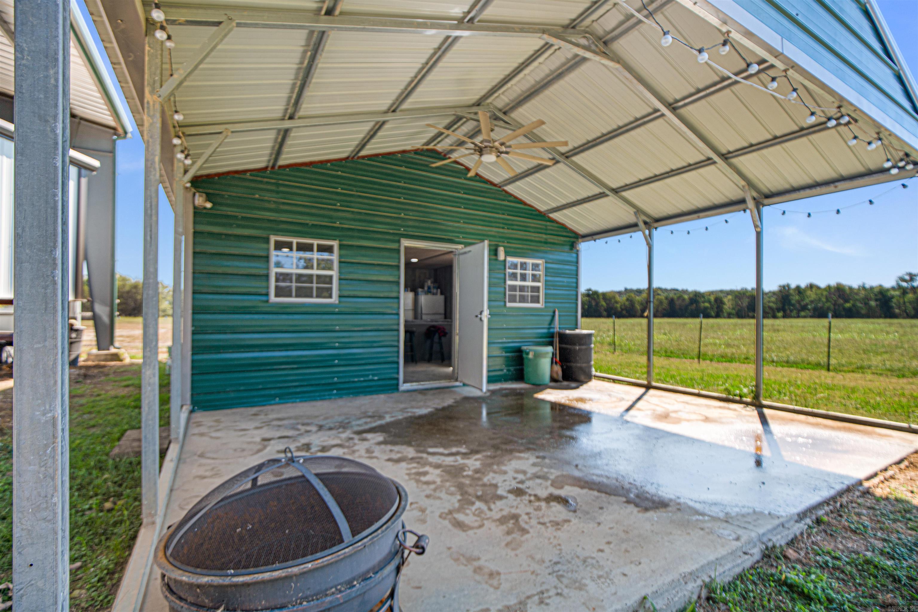 360 HWY 27-N  Story, AR